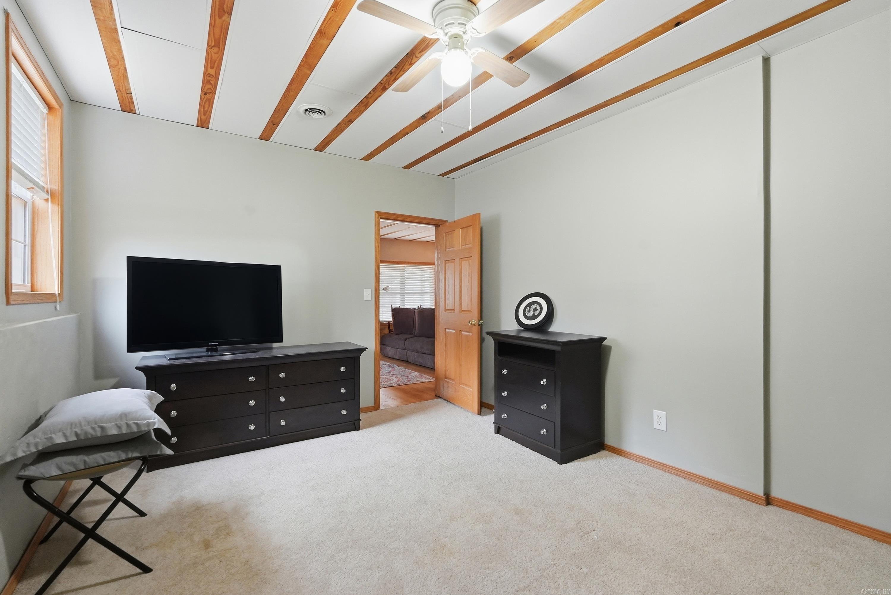 FOX RUN VILLAGE - Residential