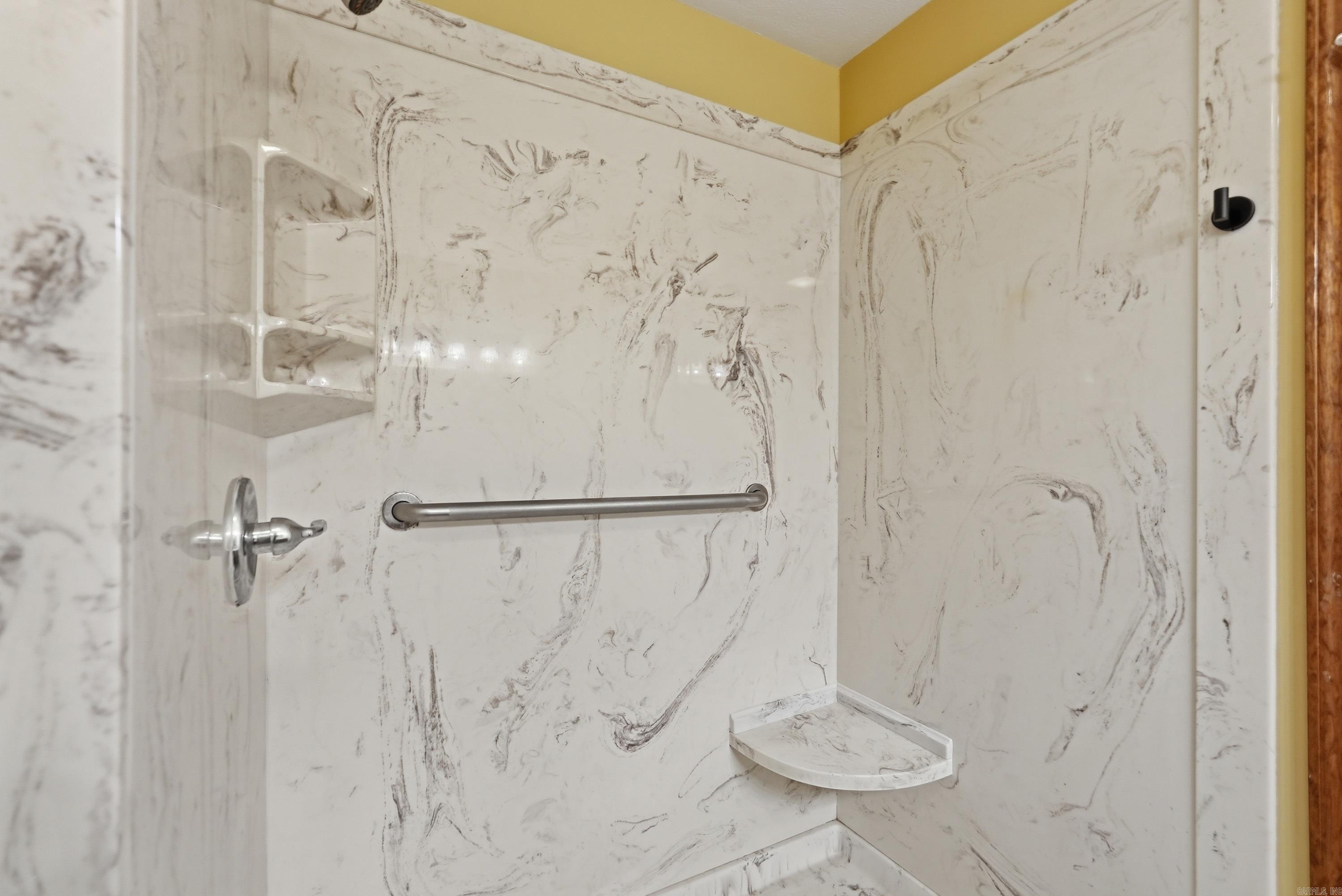 FOX RUN VILLAGE - Residential