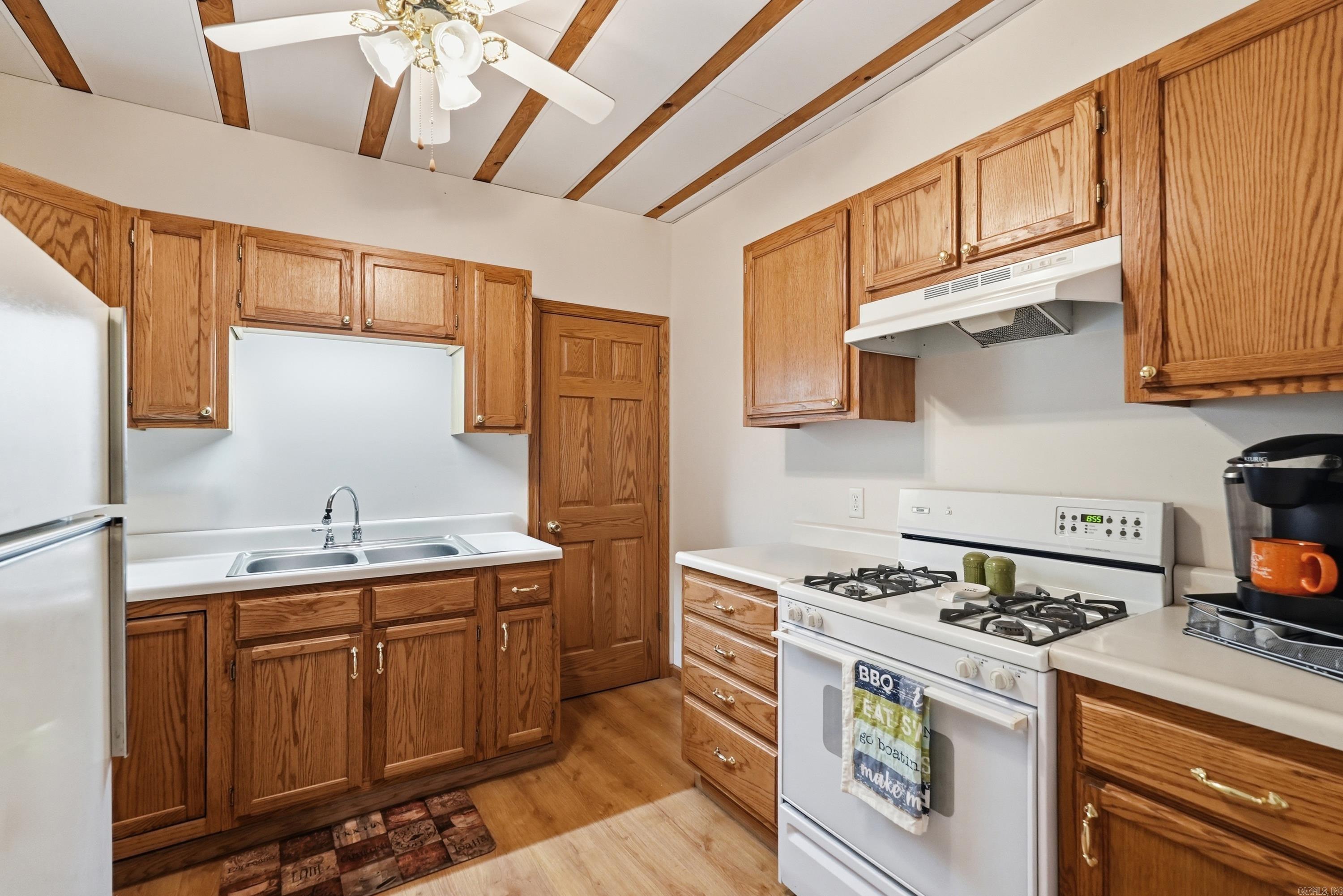 FOX RUN VILLAGE - Residential