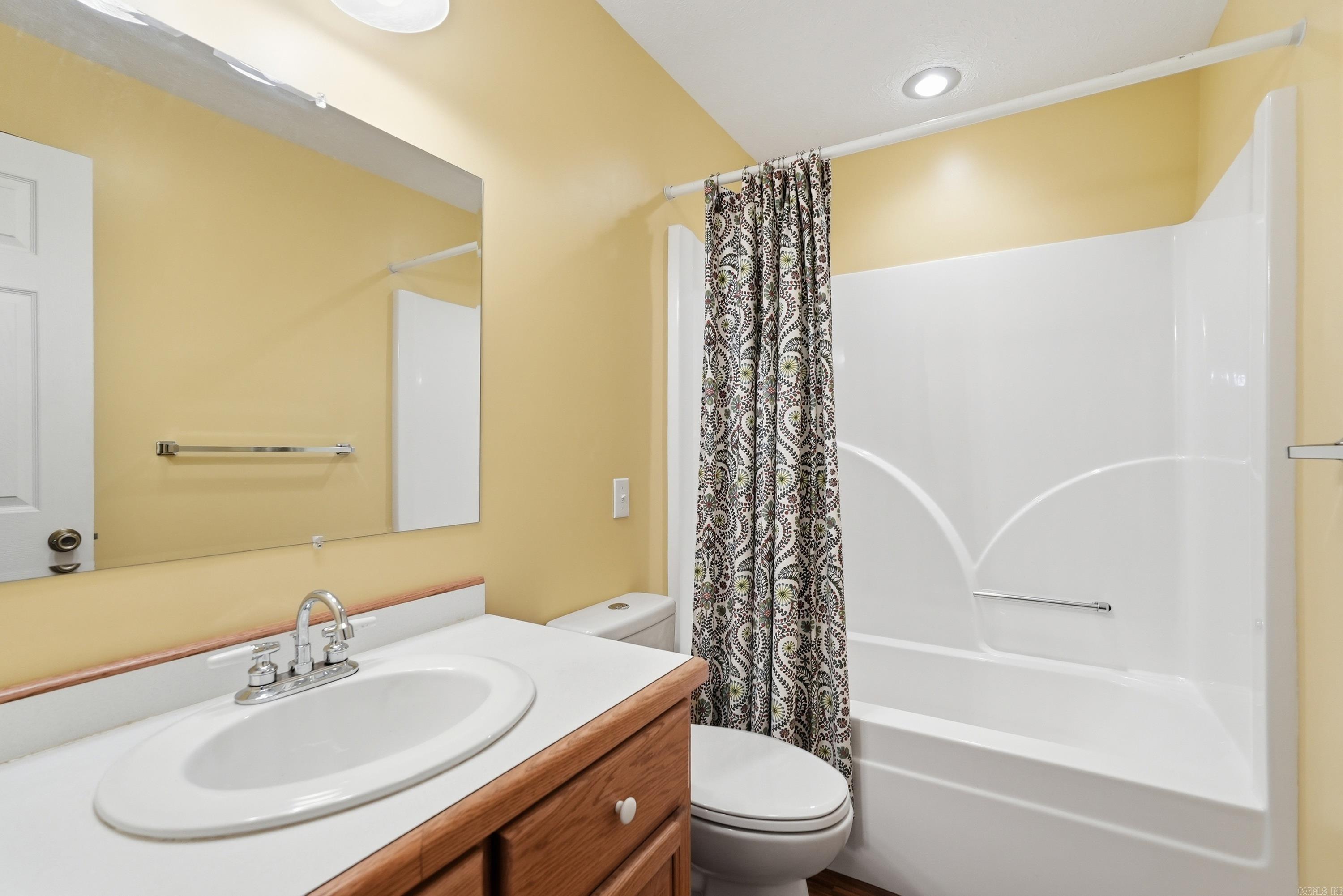 FOX RUN VILLAGE - Residential