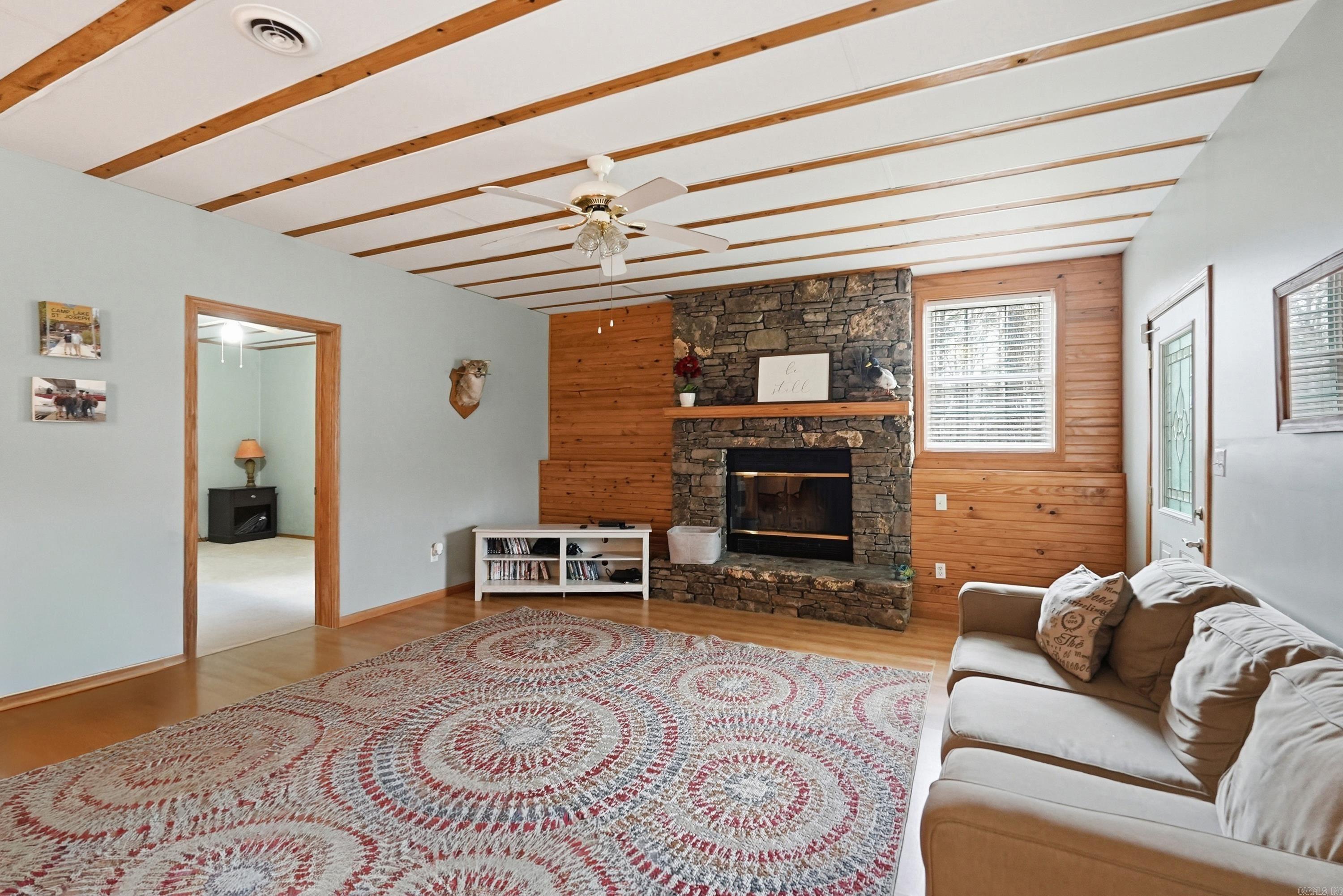 FOX RUN VILLAGE - Residential