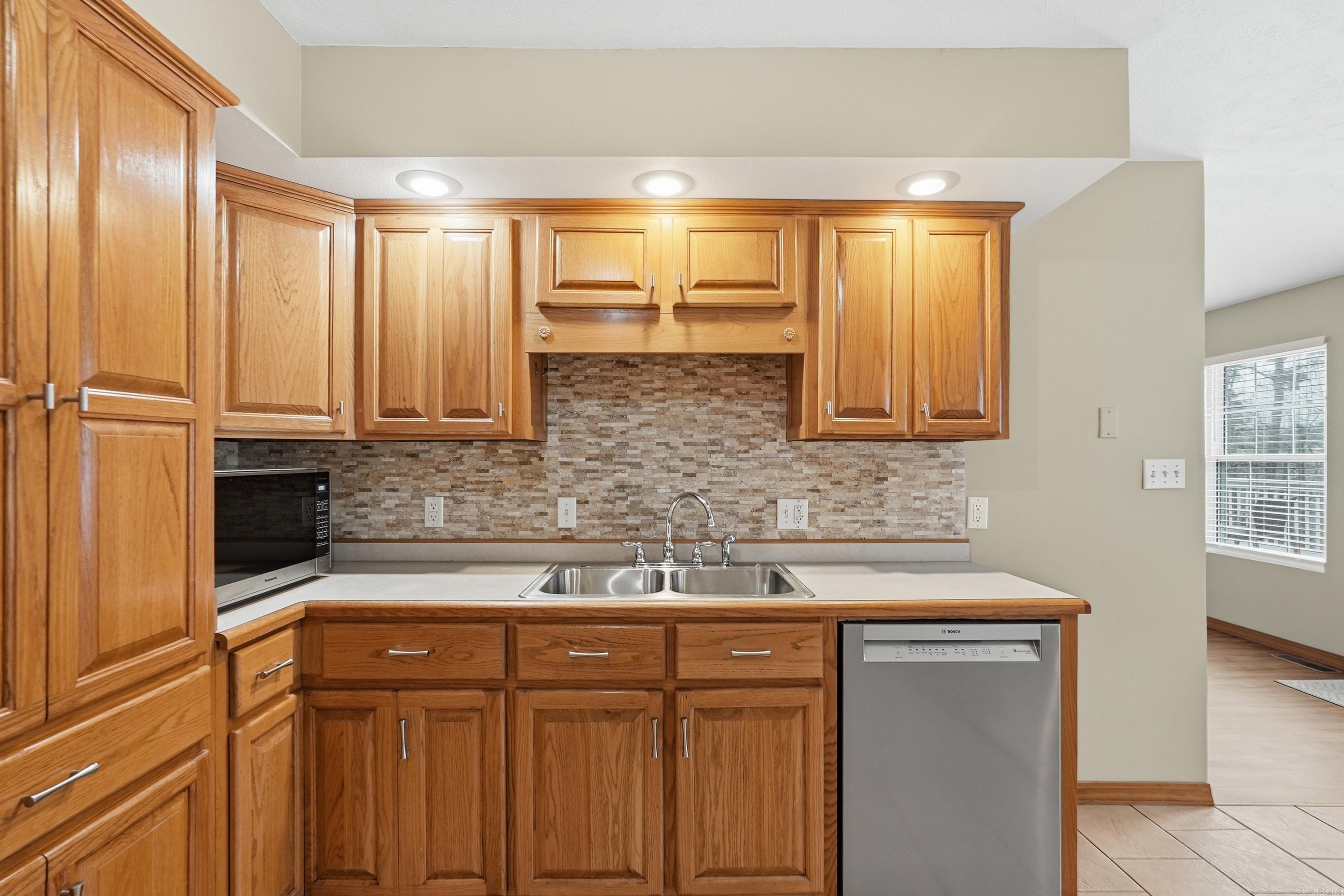 FOX RUN VILLAGE - Residential