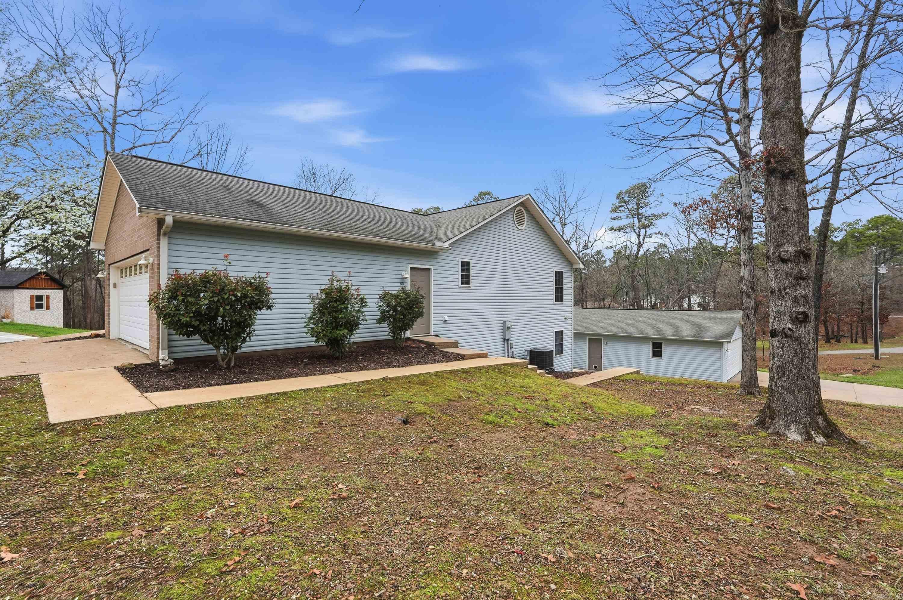 FOX RUN VILLAGE - Residential