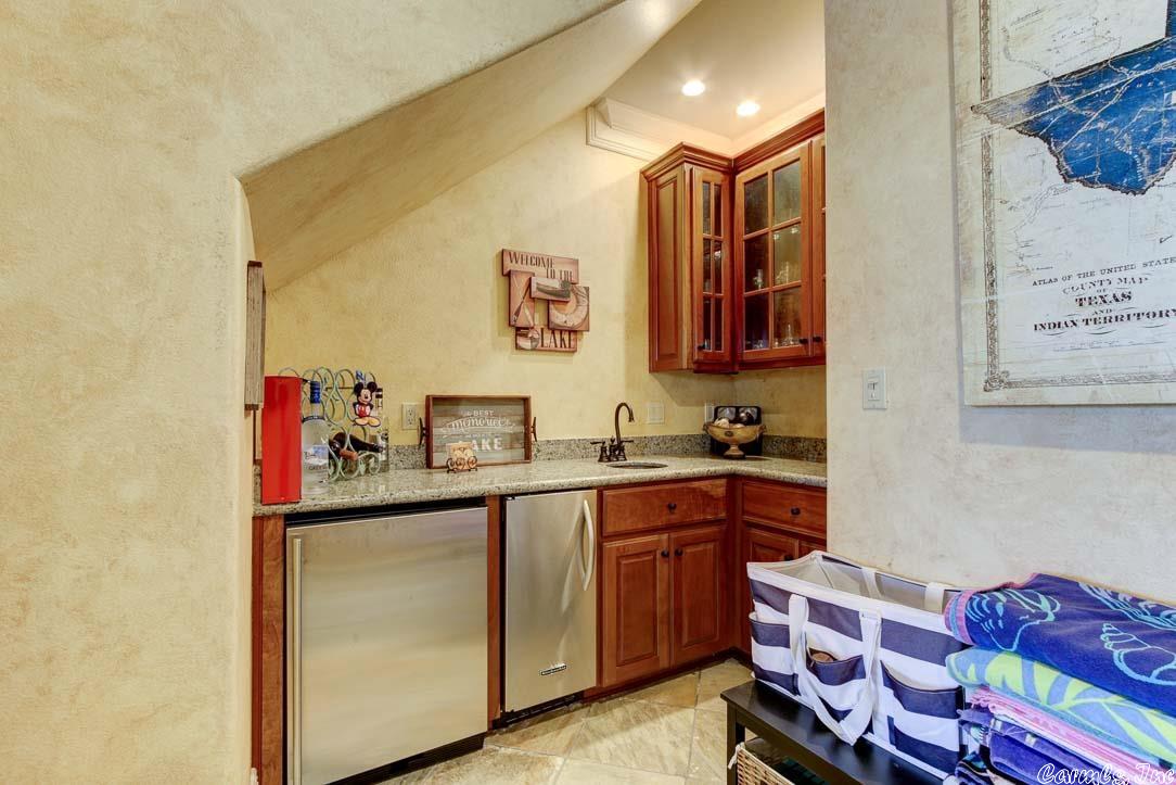 Paradise Lake Village Townhomes - Residential