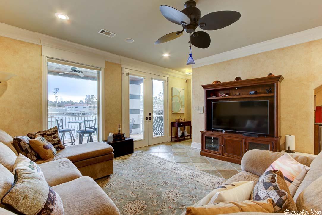 Paradise Lake Village Townhomes - Residential