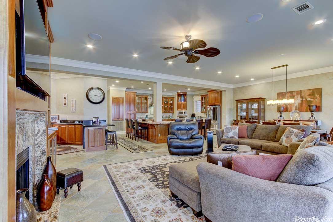 Paradise Lake Village Townhomes - Residential