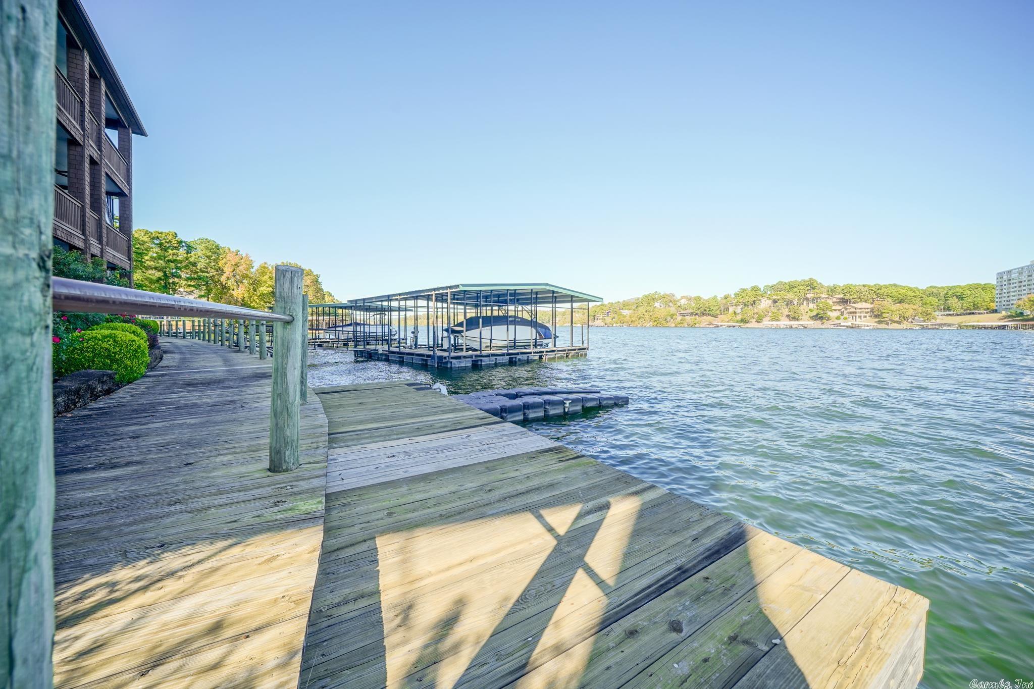 Paradise Lake Village Townhomes - Residential