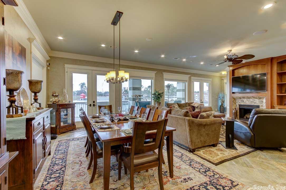 Paradise Lake Village Townhomes - Residential