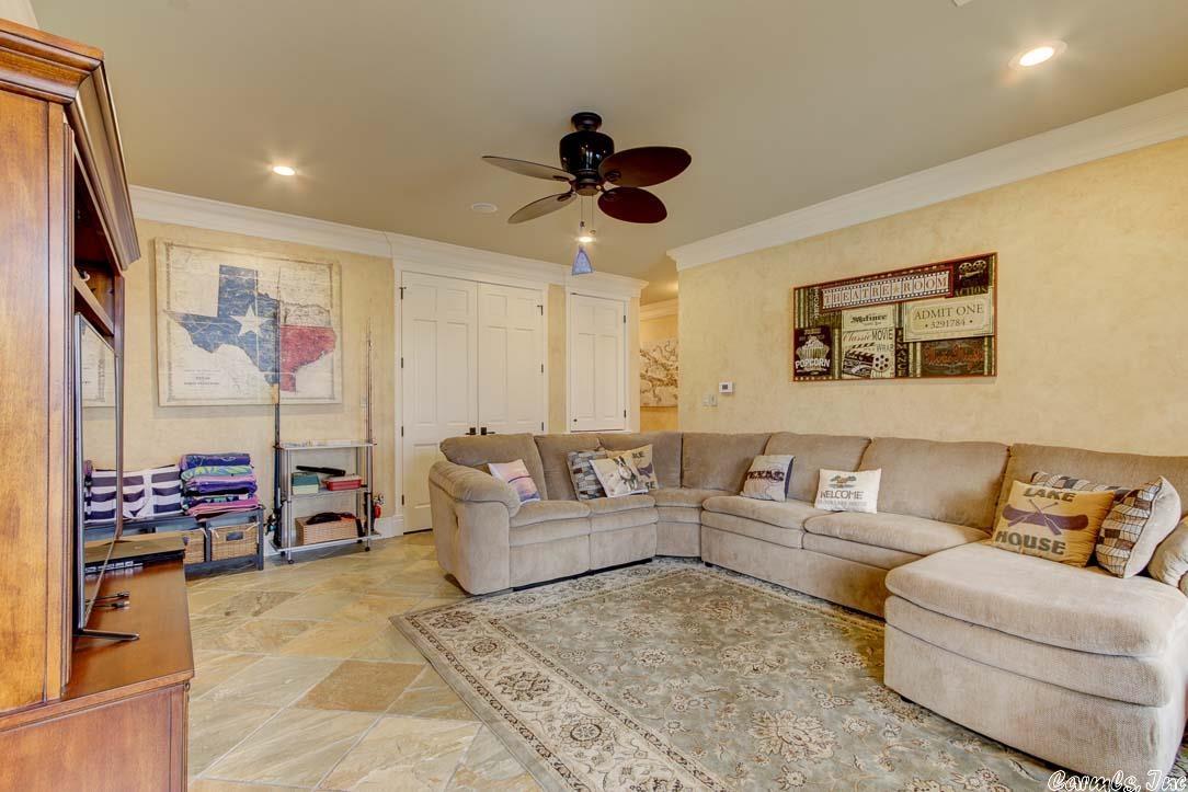 Paradise Lake Village Townhomes - Residential