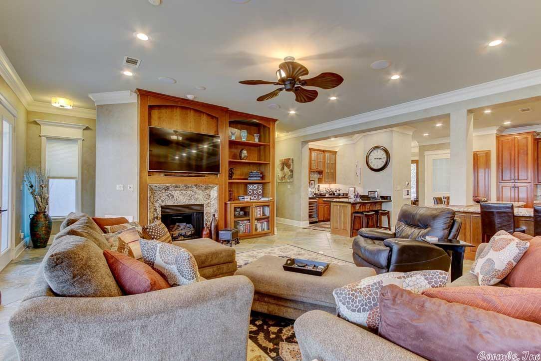 Paradise Lake Village Townhomes - Residential