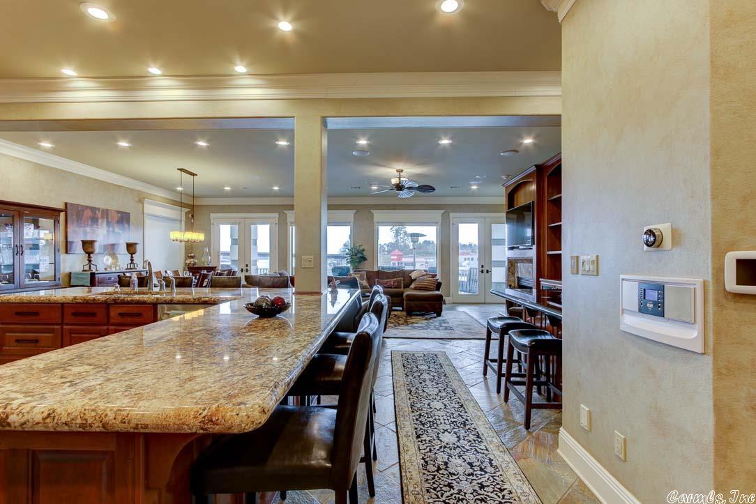 Paradise Lake Village Townhomes - Residential