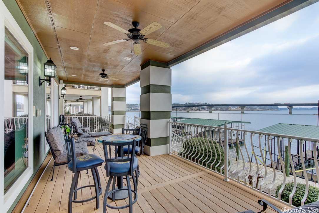 Paradise Lake Village Townhomes - Residential