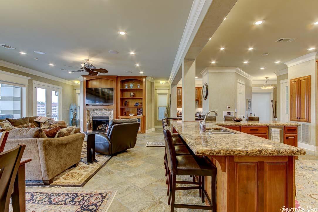 Paradise Lake Village Townhomes - Residential