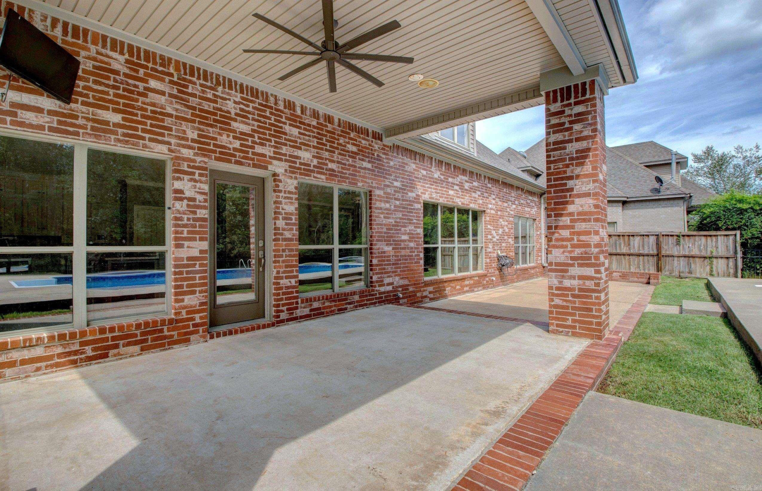 COUNTRY CLUB OF ARK THE - Residential