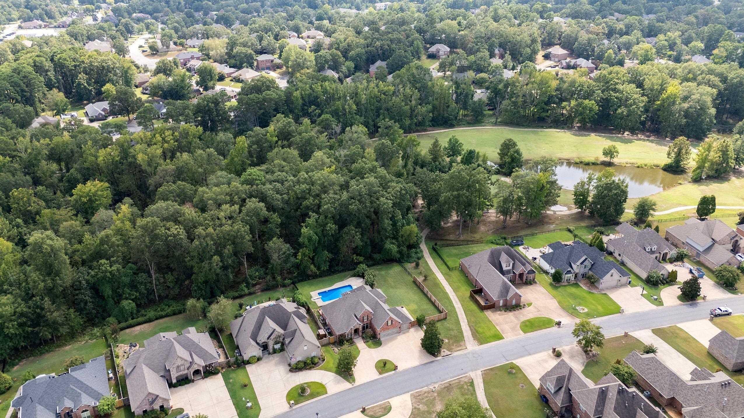 COUNTRY CLUB OF ARK THE - Residential