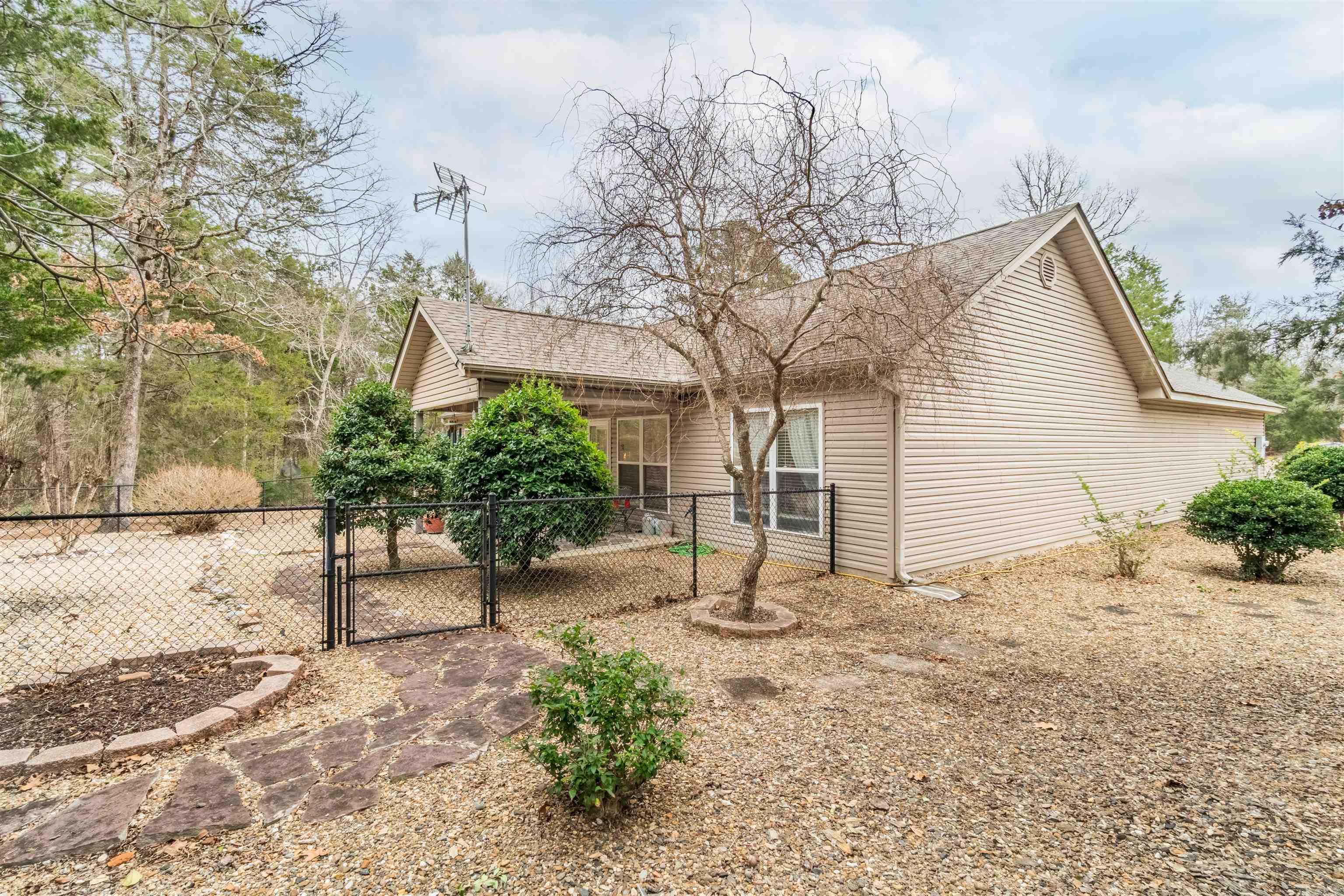 Isabella - Residential