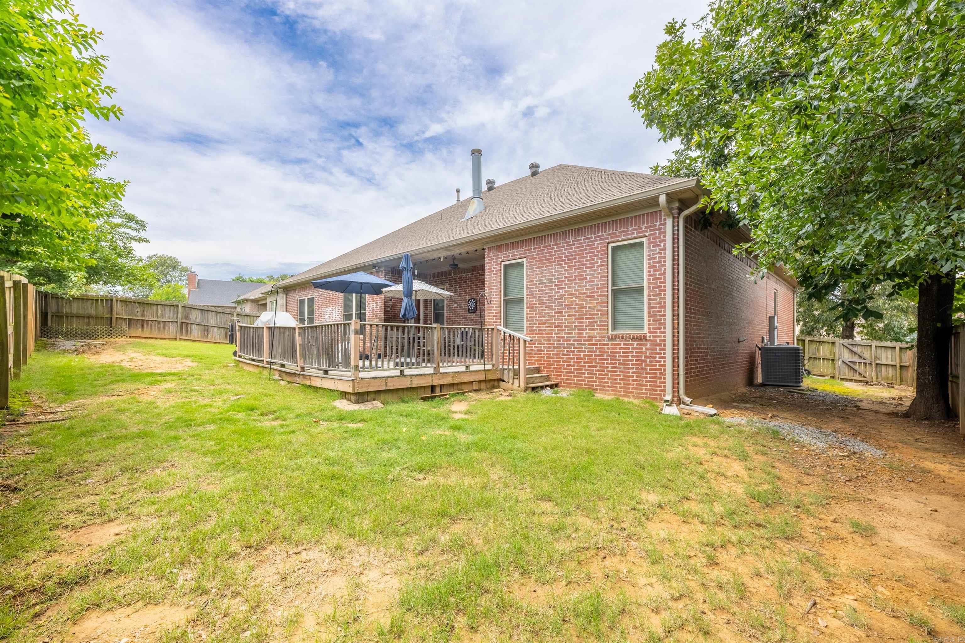 MILLERS CROSSING - Residential