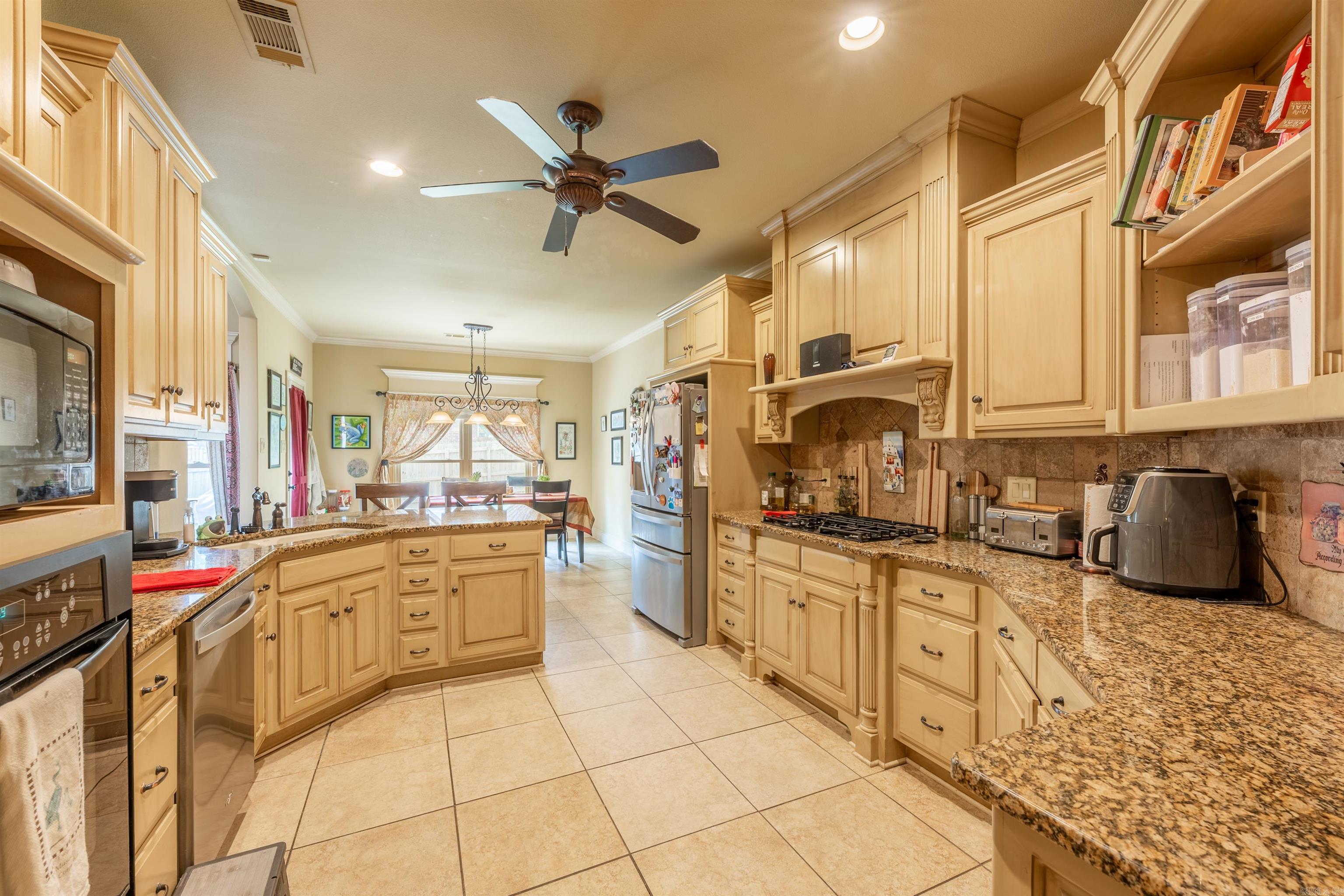 MILLERS CROSSING - Residential