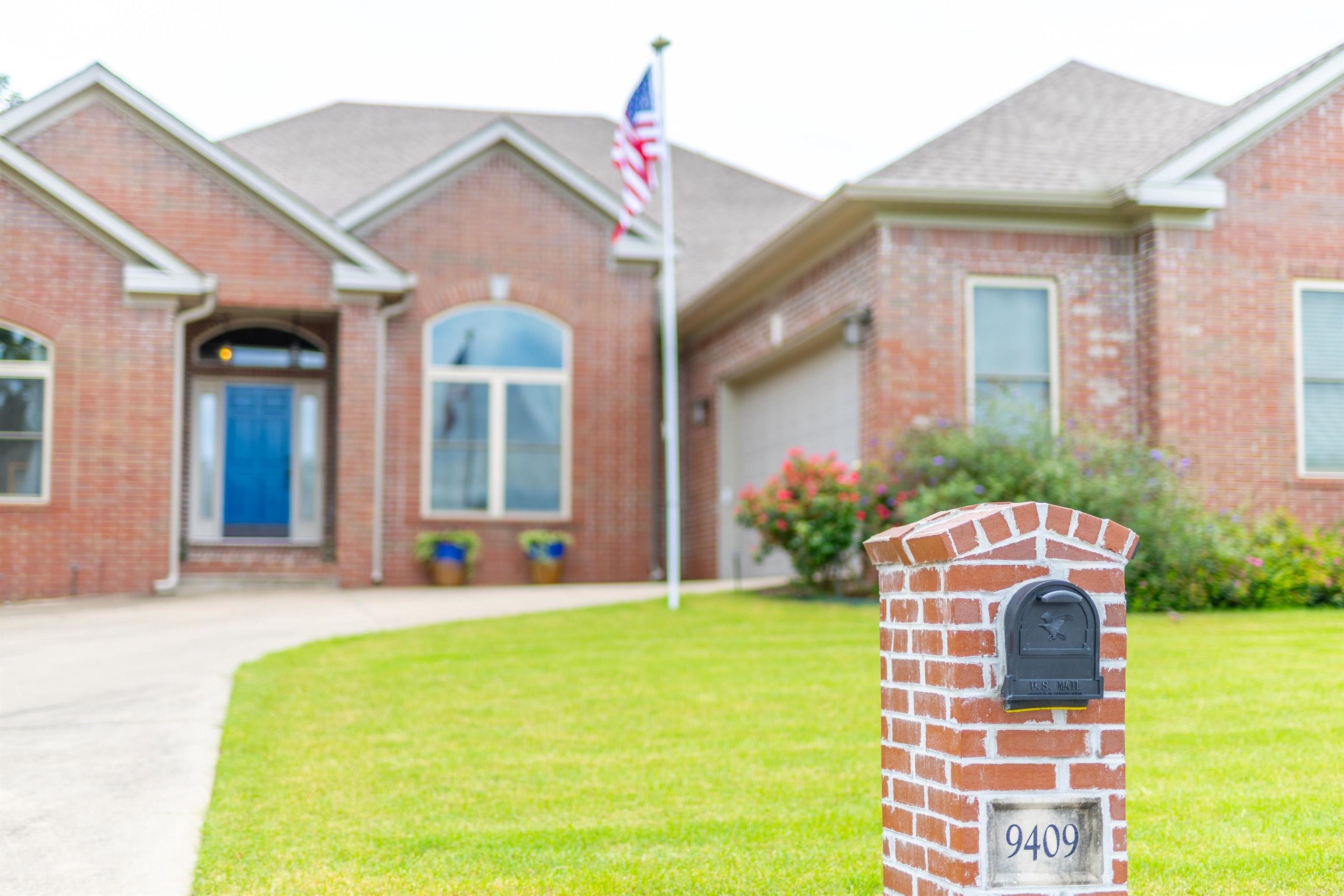 MILLERS CROSSING - Residential