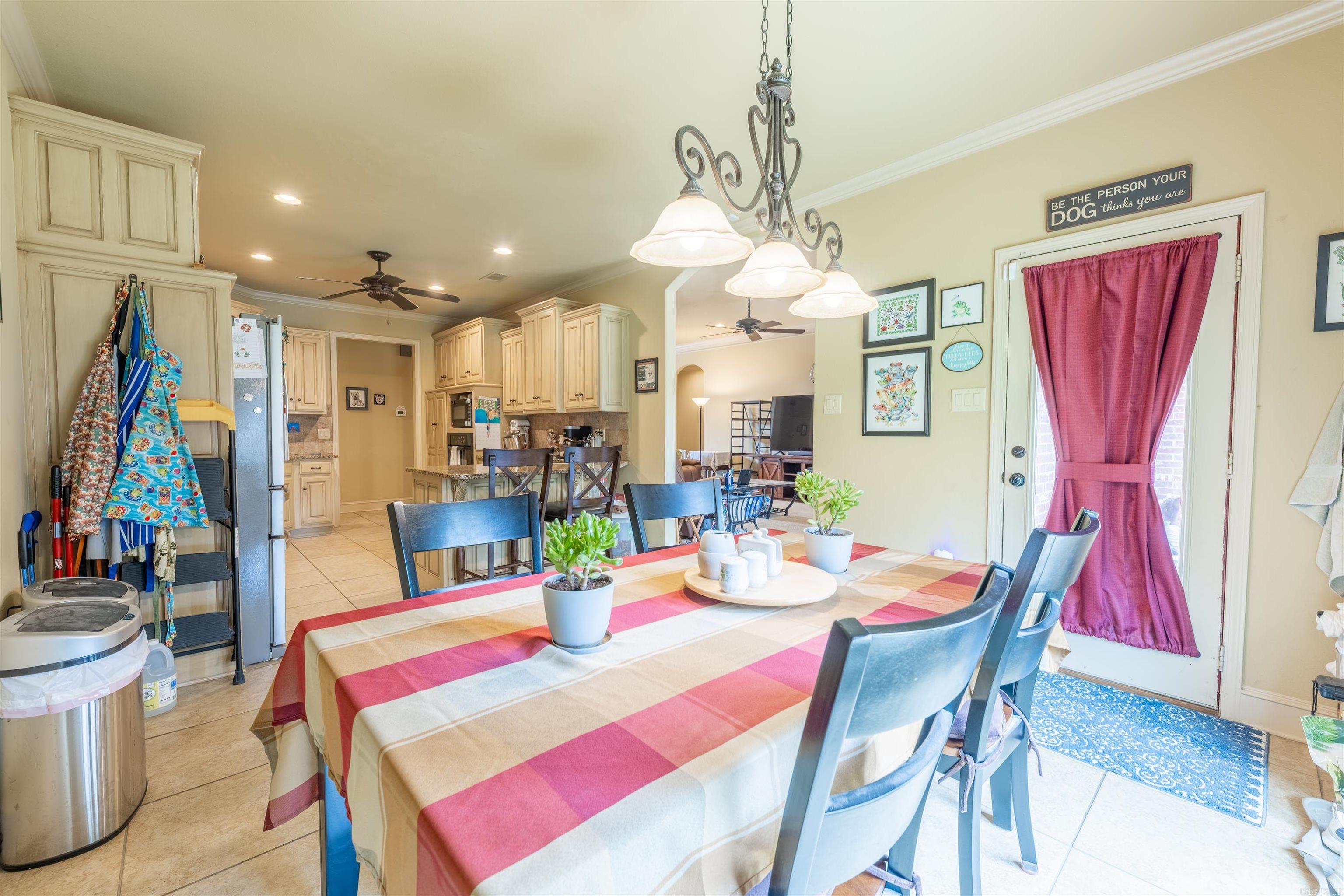 MILLERS CROSSING - Residential