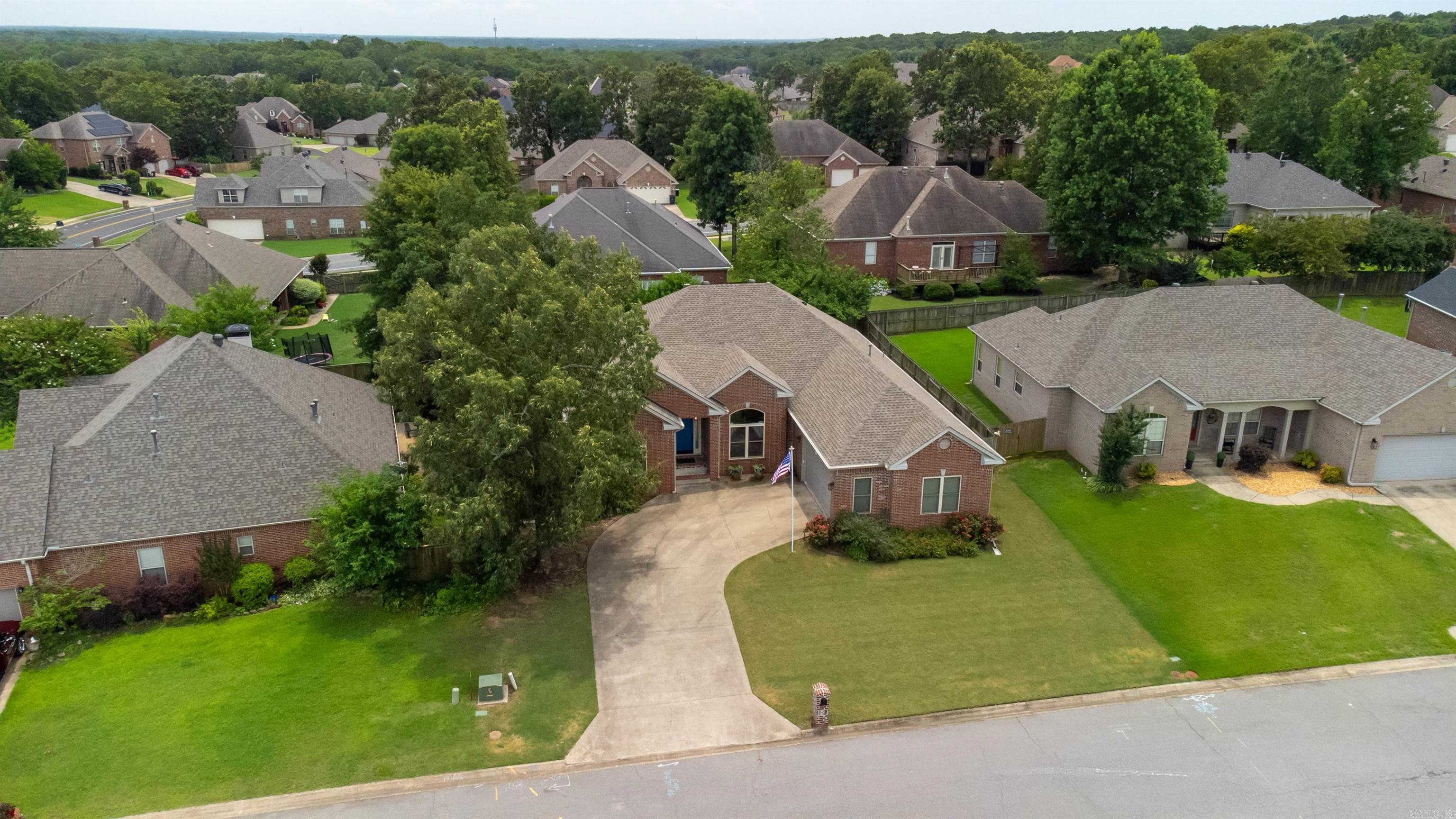 MILLERS CROSSING - Residential