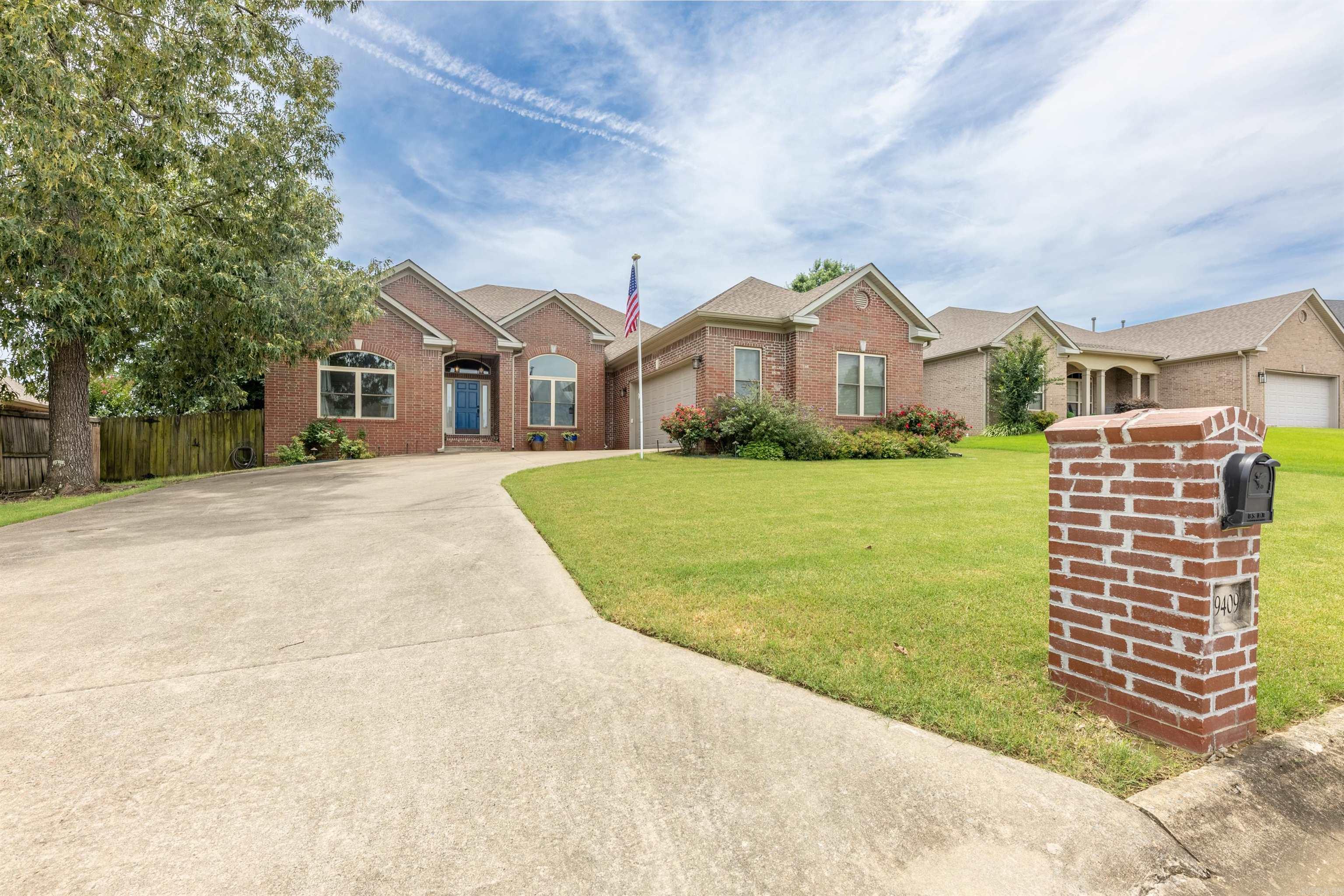 MILLERS CROSSING - Residential