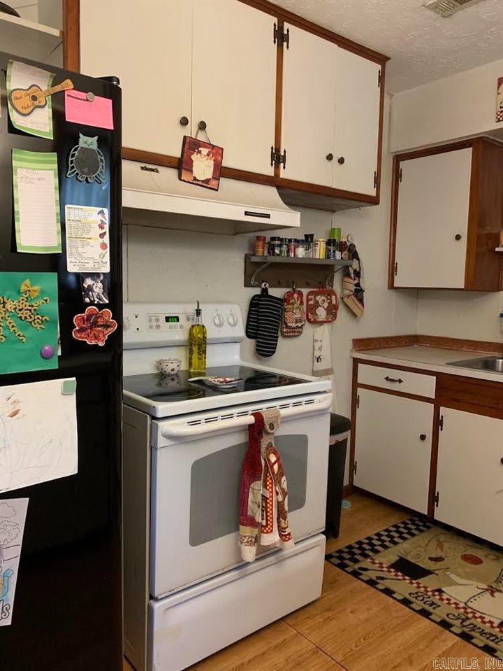 ROLLING ACRES - Residential