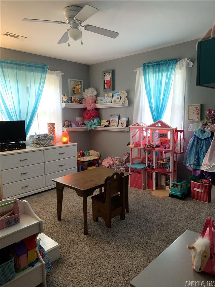 ROLLING ACRES - Residential