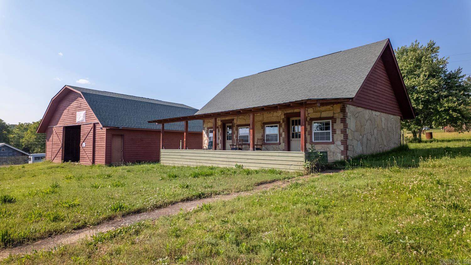 Not in Subdivision - Residential Income