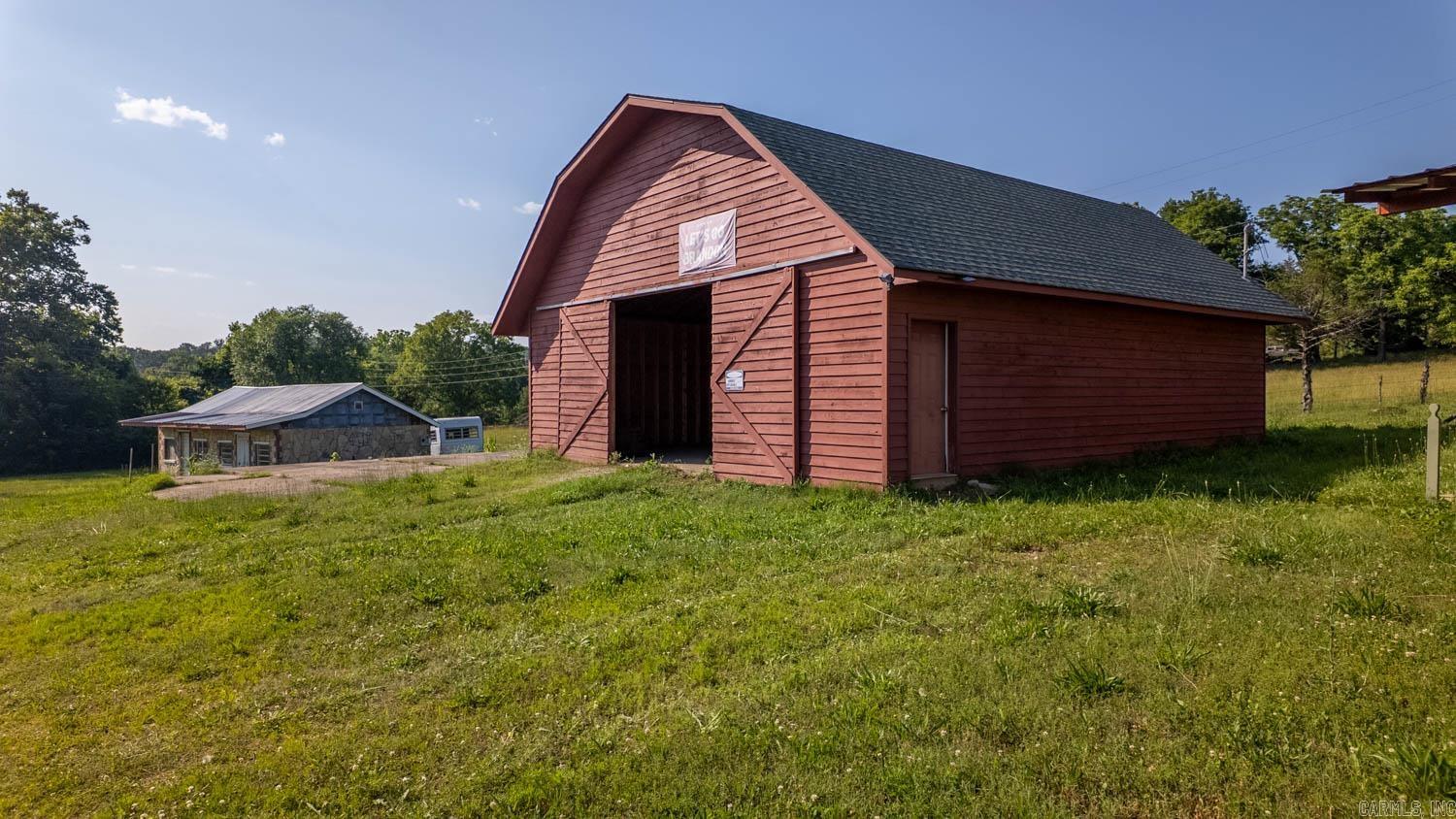 Not in Subdivision - Residential Income