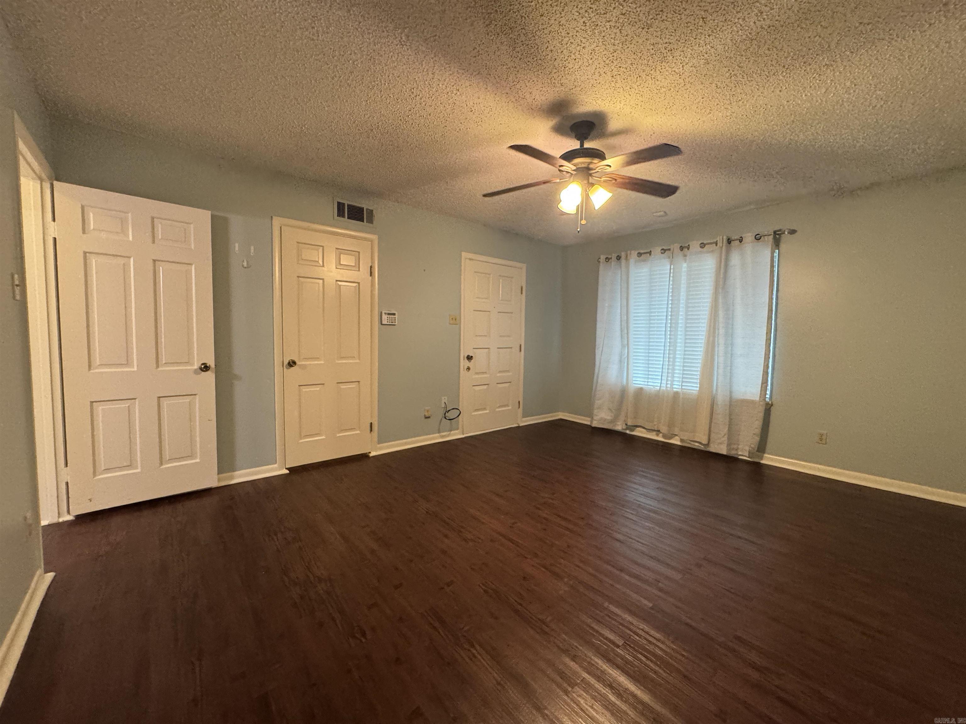 PARK HILL - Residential