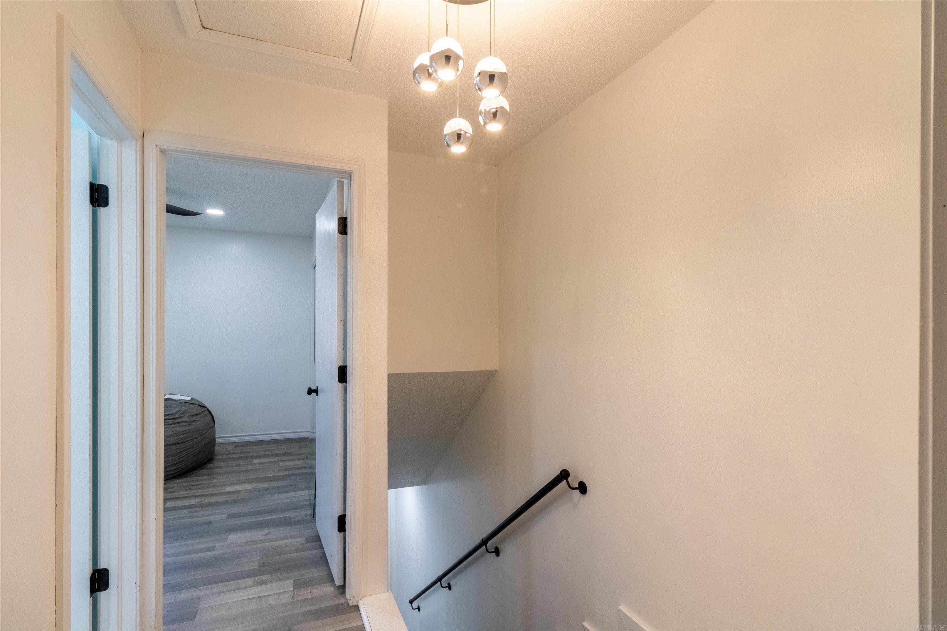 UNIVERSITY ESTATES - Residential