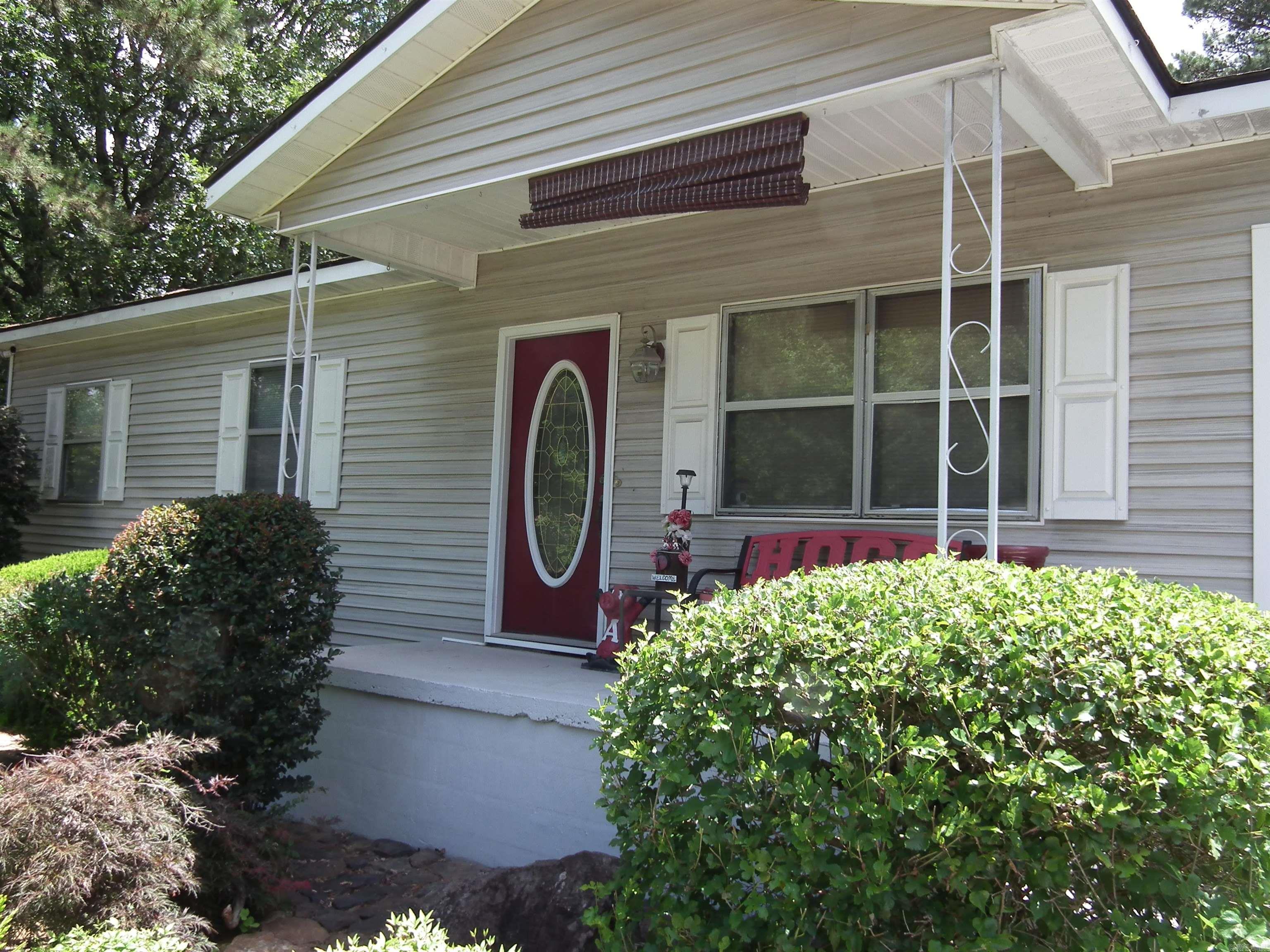 MEADOWBROOK - Residential