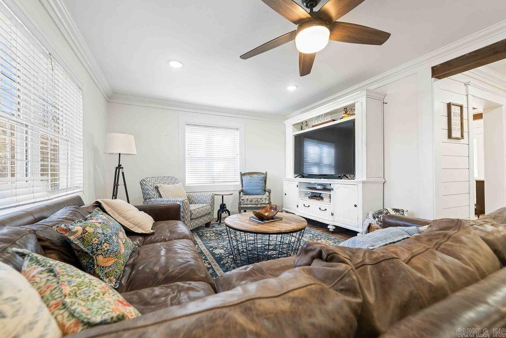 CLINTON ORIGINAL - Residential