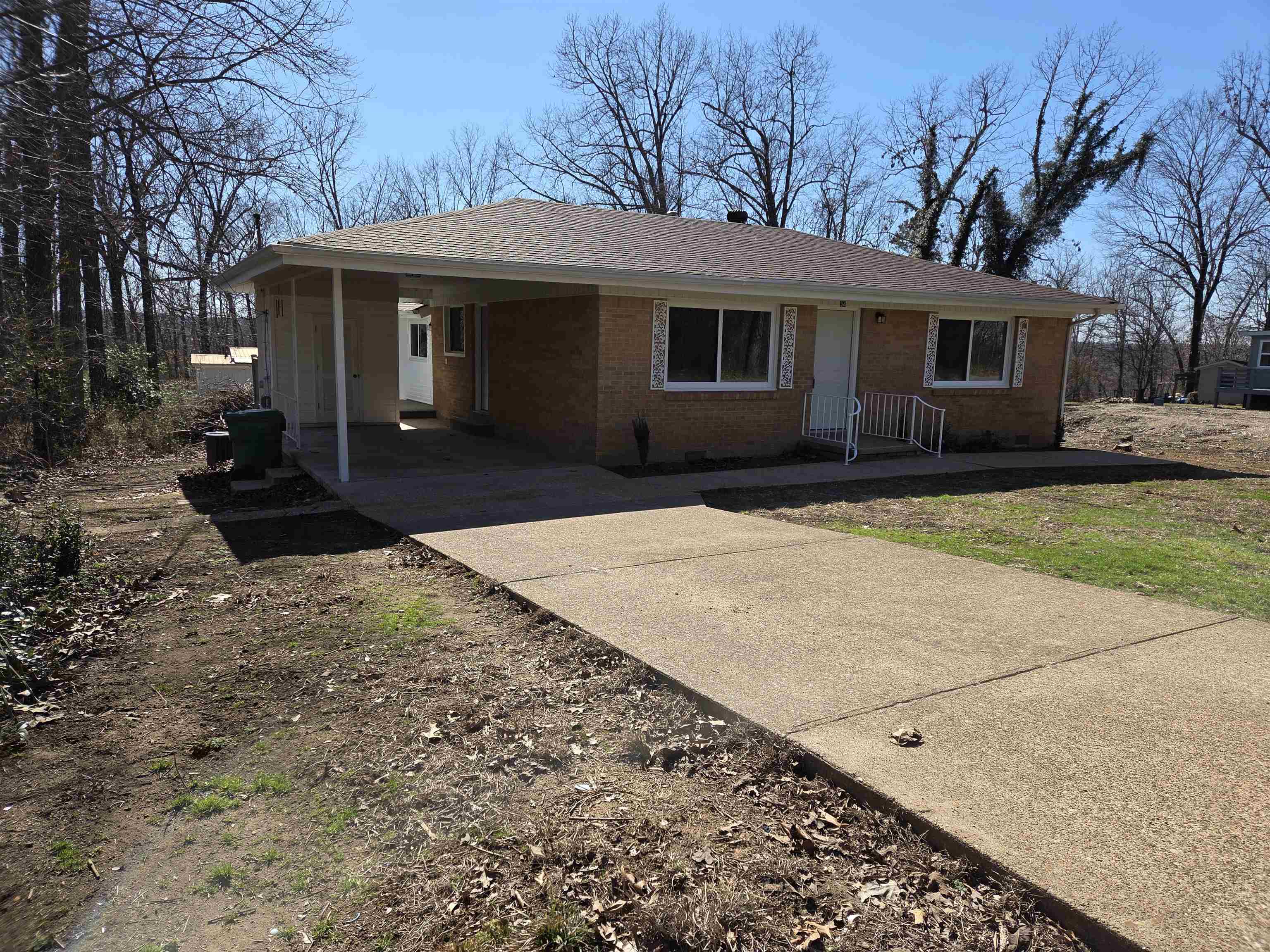 Sequoyah - Residential