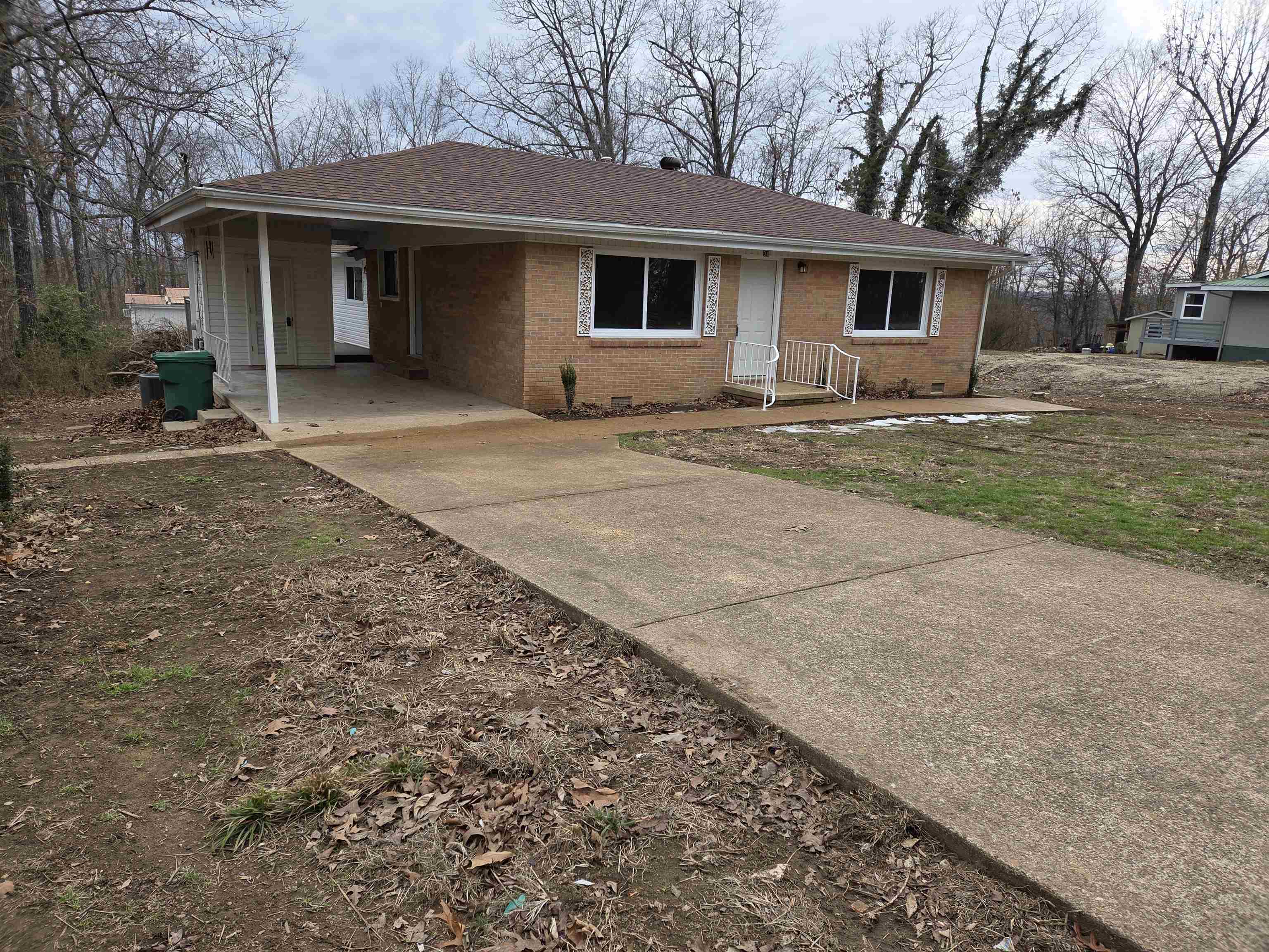 Sequoyah - Residential