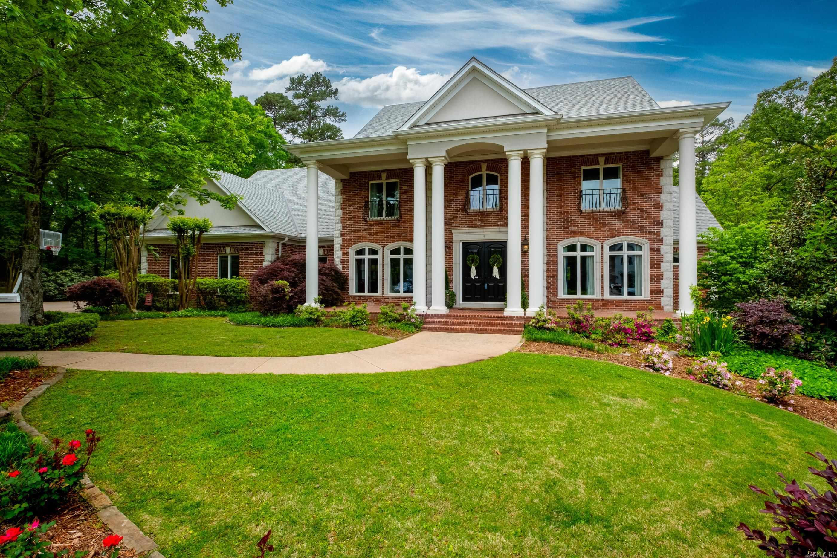 CHENAL VALLEY THE ESTATES - Residential