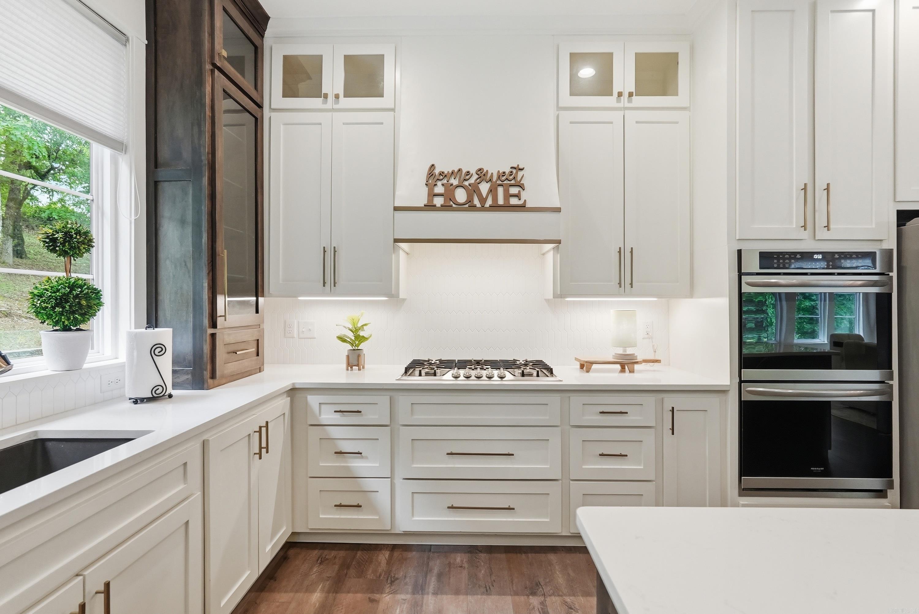 Ridge Point - Residential