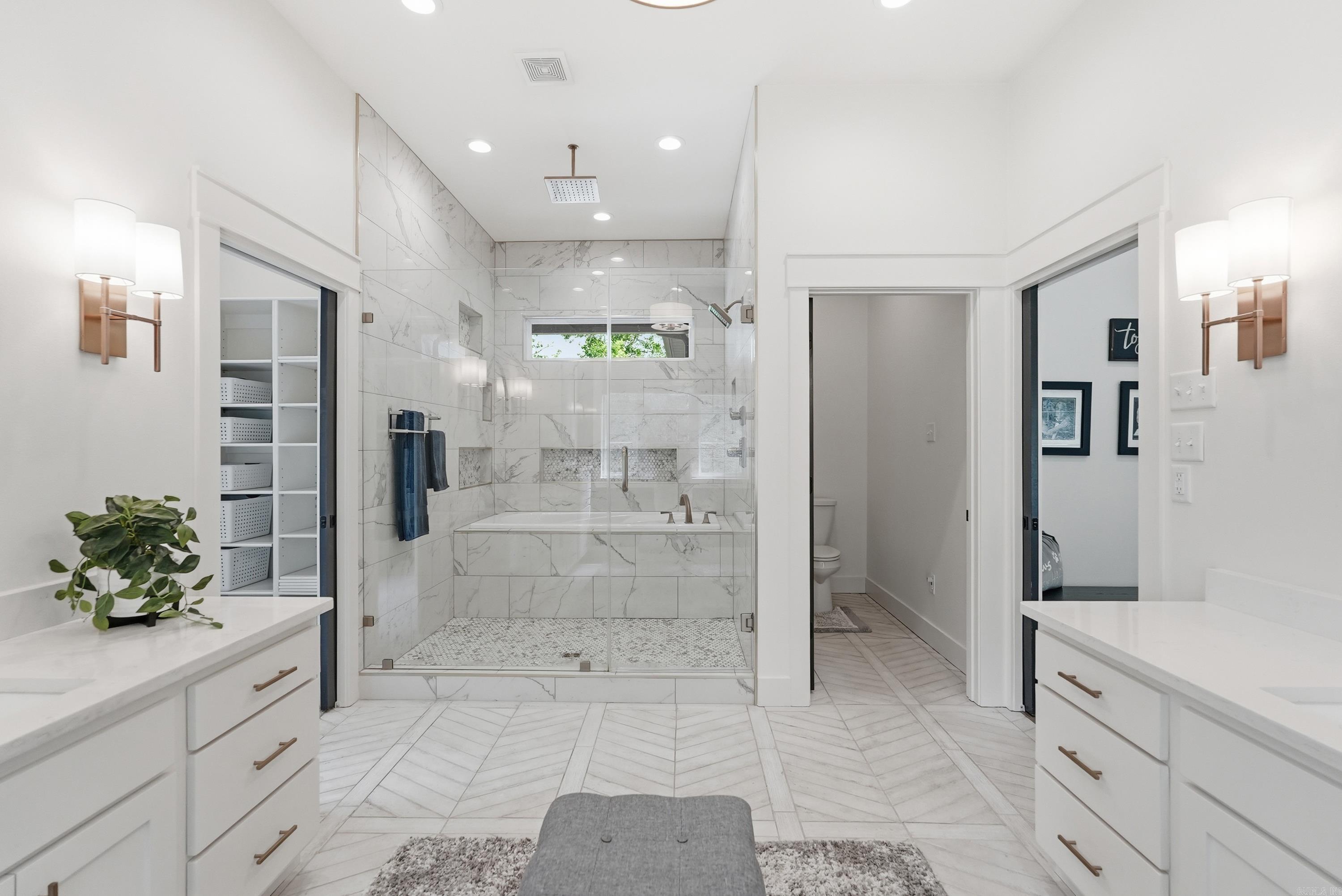 Ridge Point - Residential