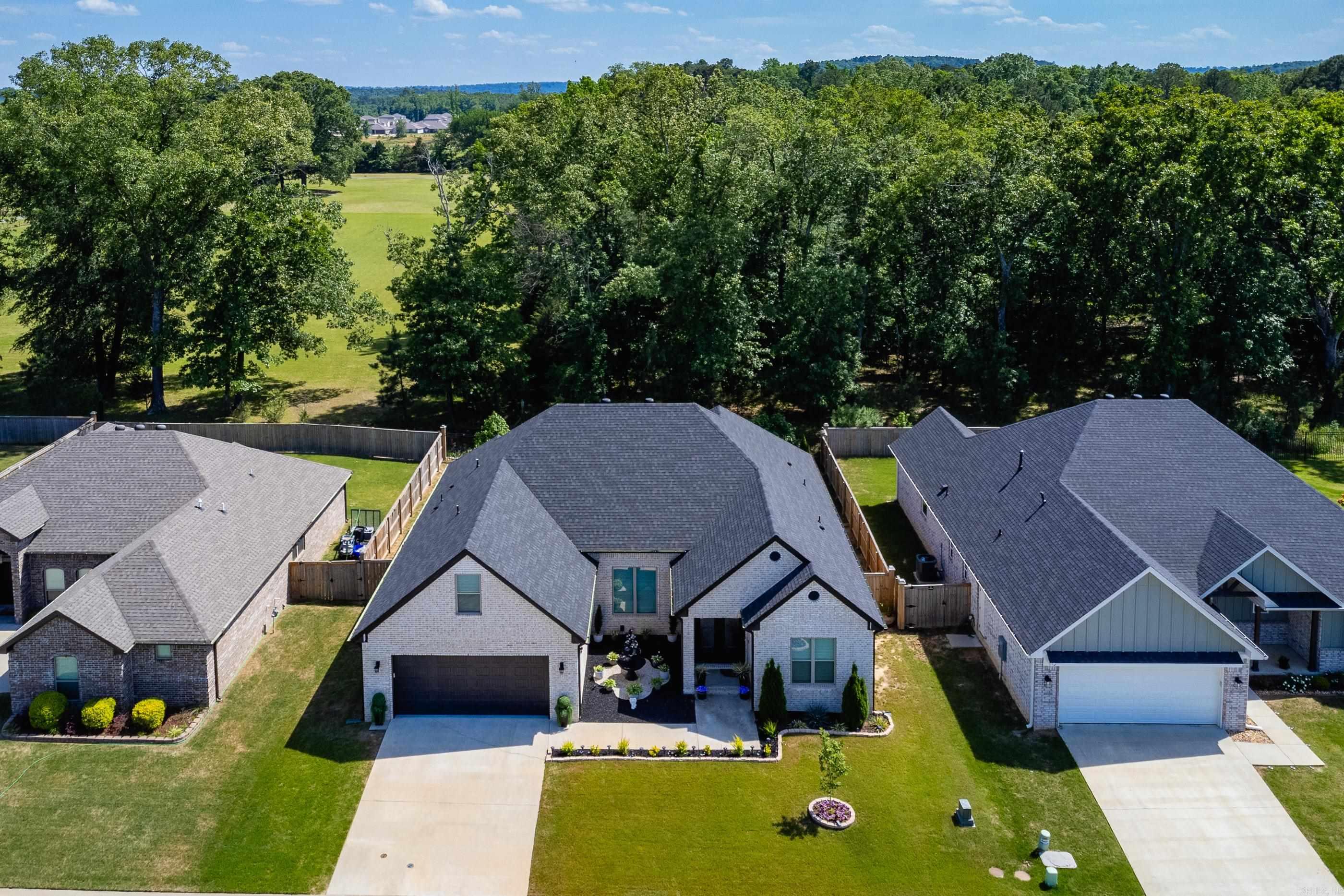 COUNTRY CLUB OF AR THE PH XXIV-B - Residential