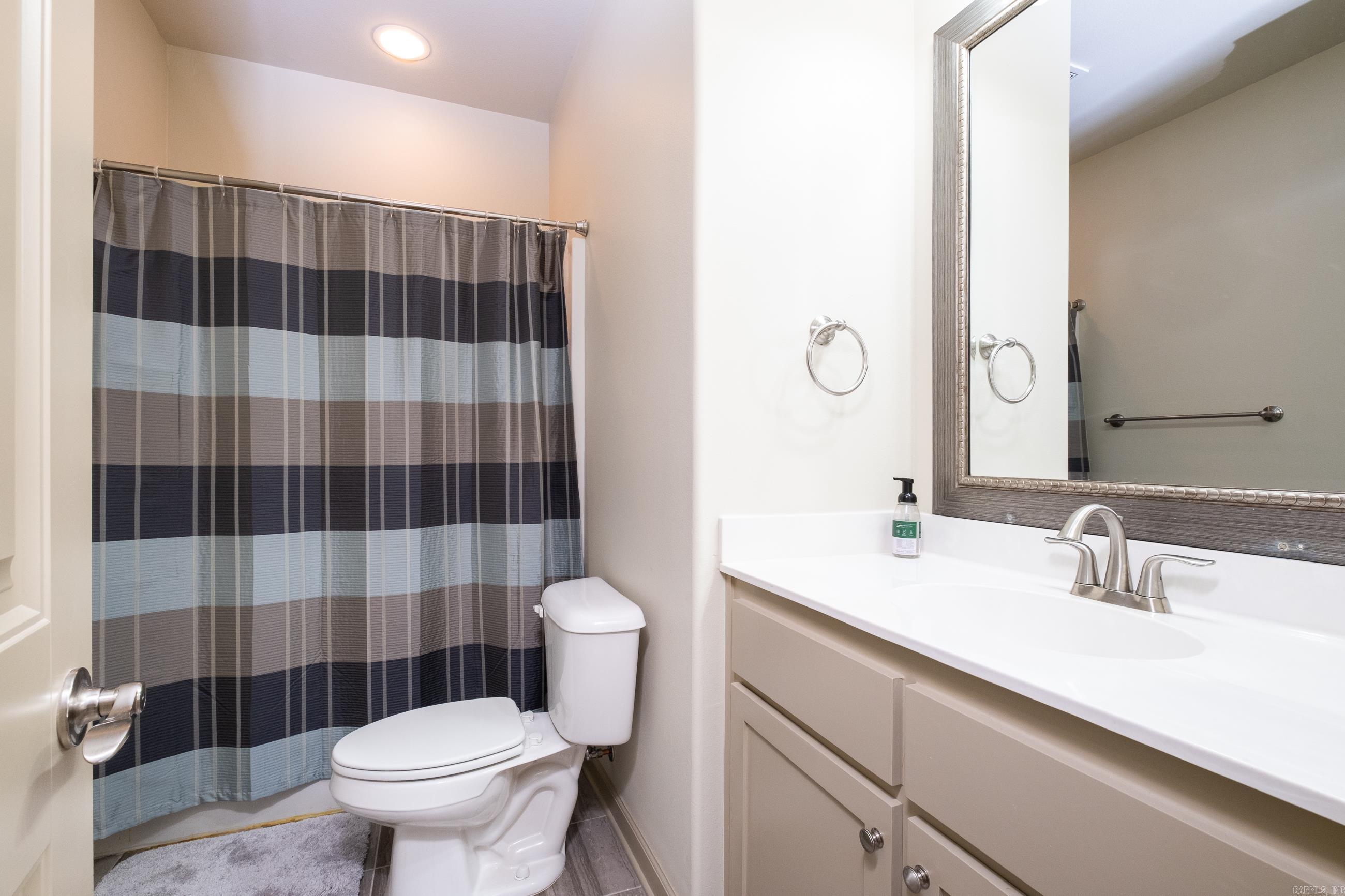 MAUMELLE VALLEY ESTATES - Residential