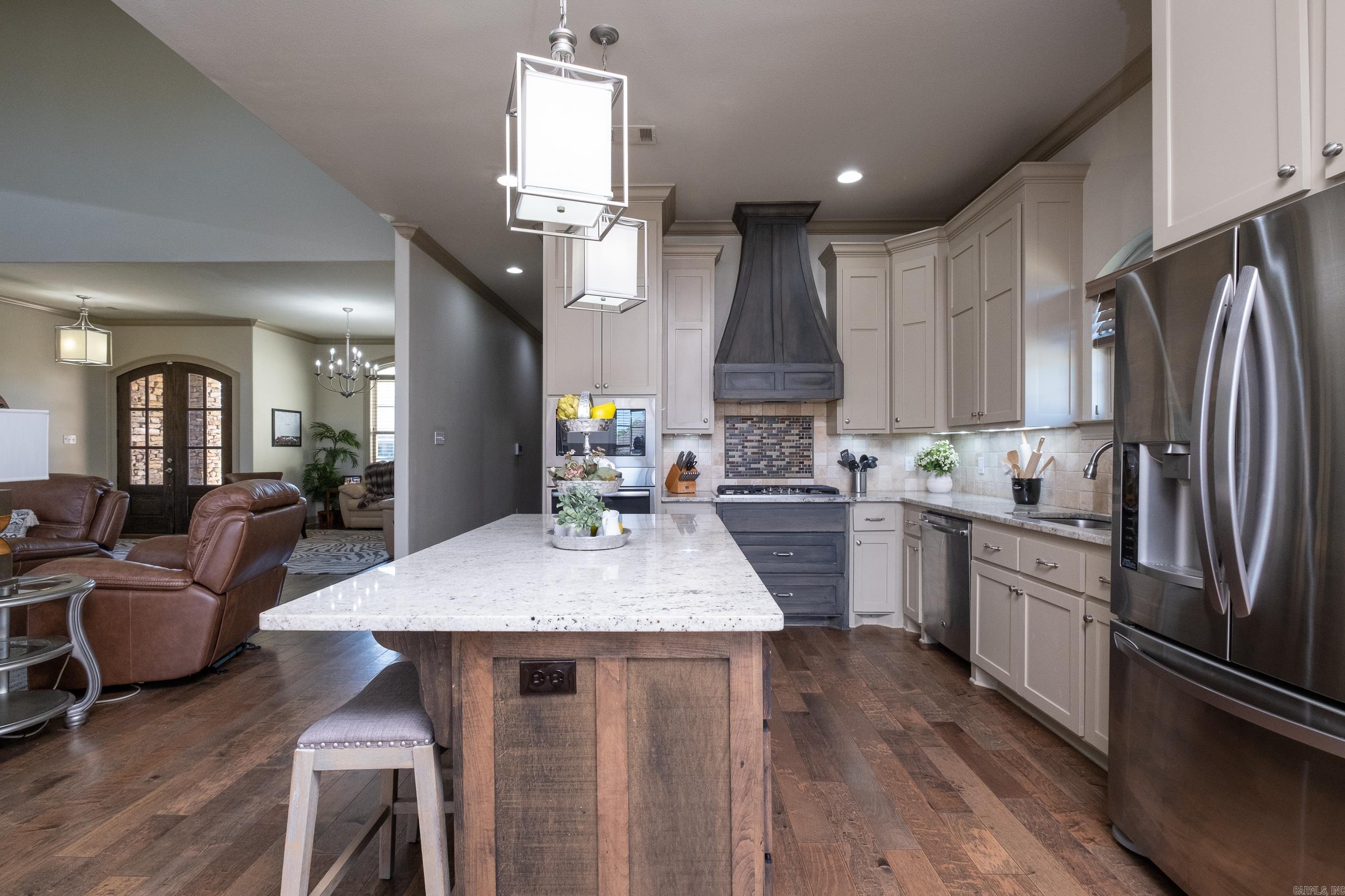 MAUMELLE VALLEY ESTATES - Residential