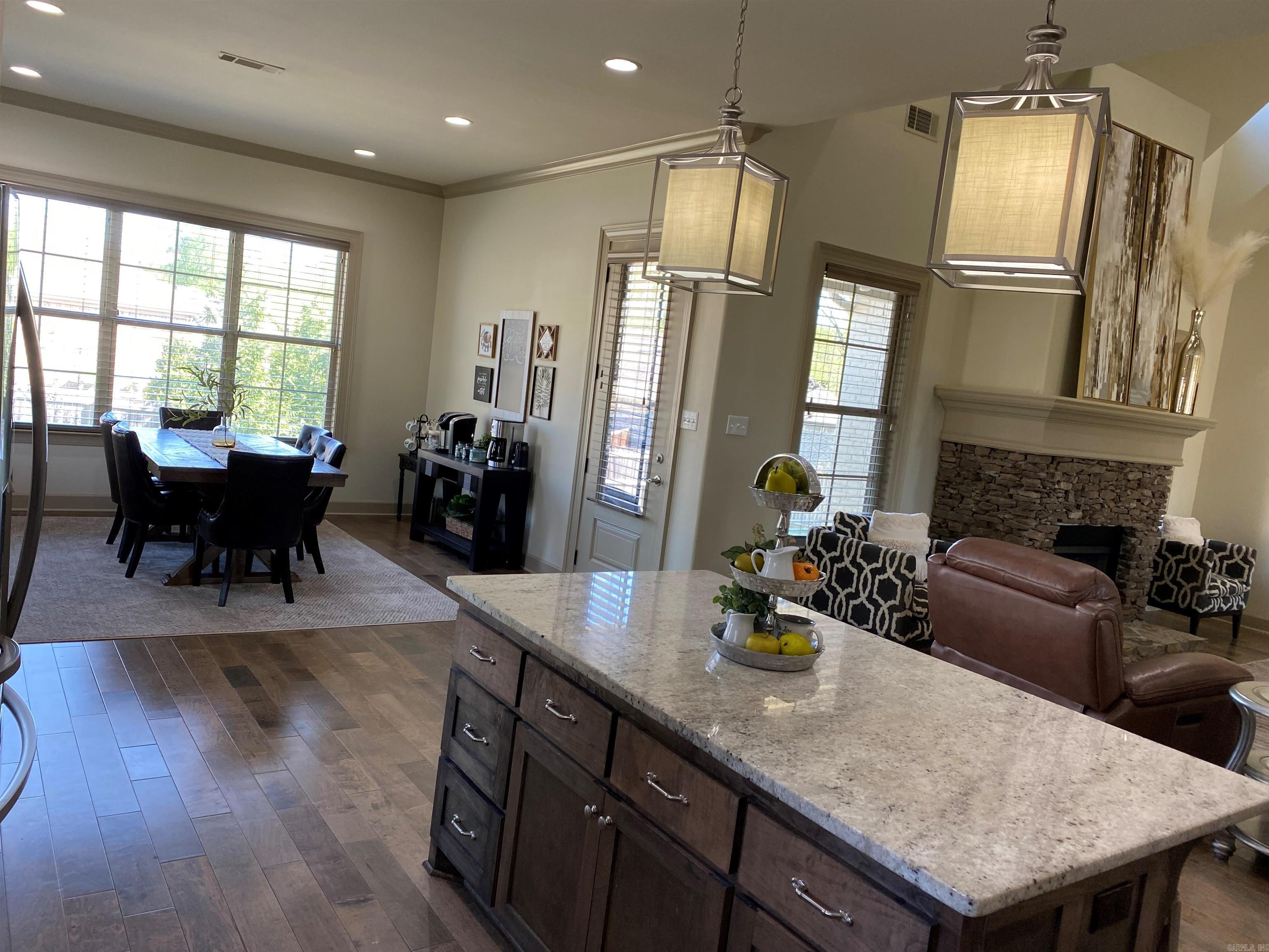 MAUMELLE VALLEY ESTATES - Residential