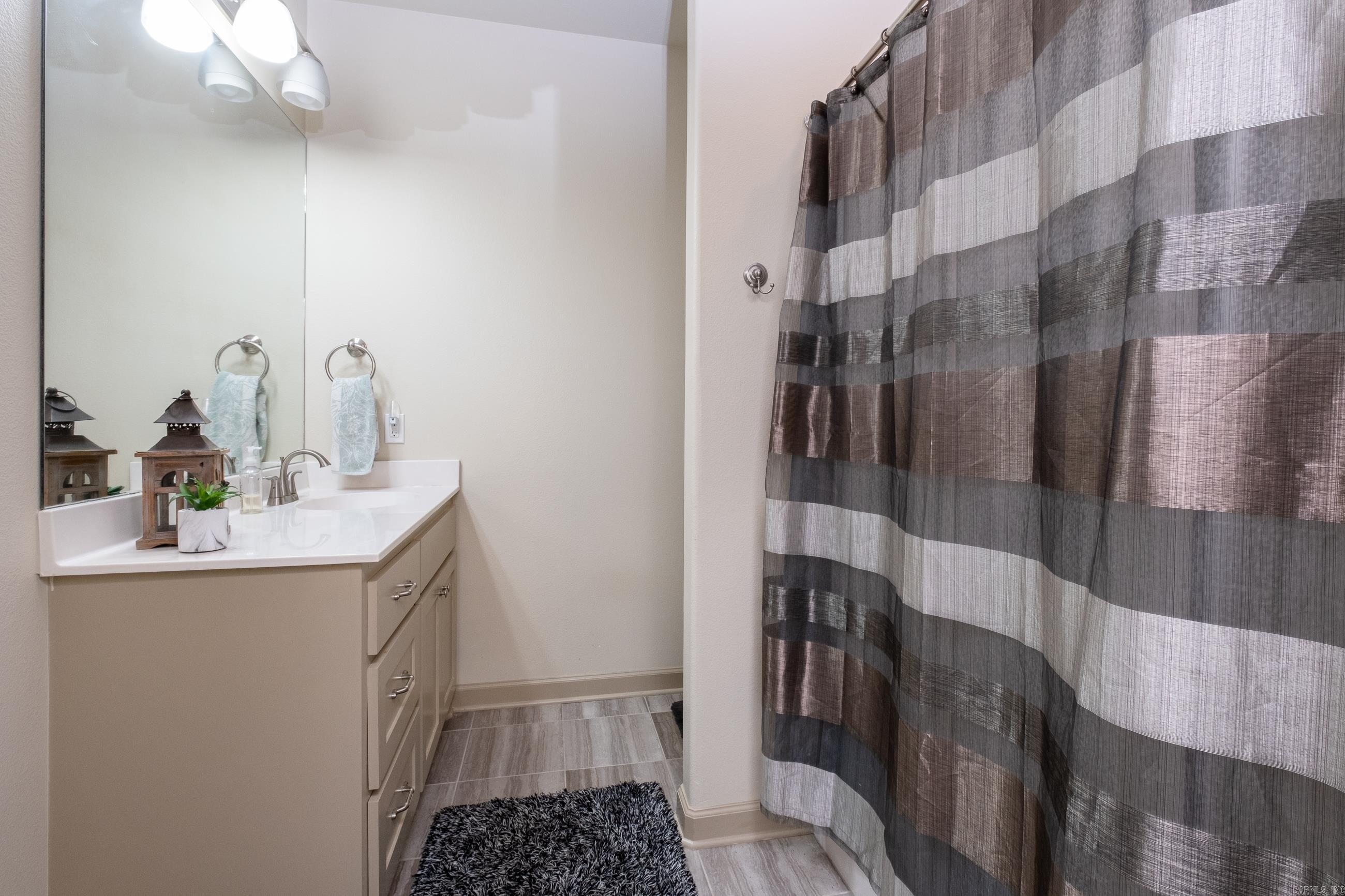 MAUMELLE VALLEY ESTATES - Residential