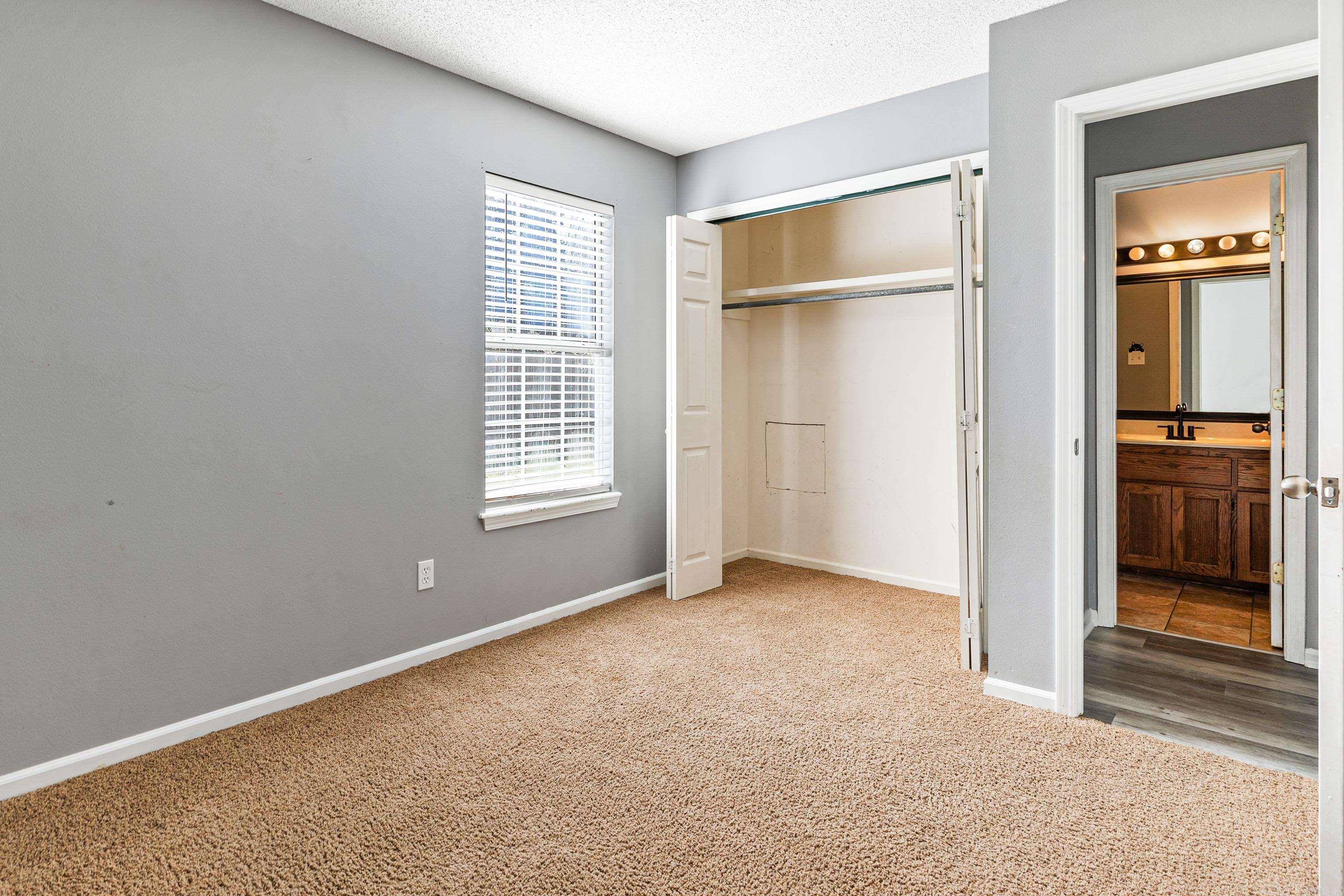 MEADOW CREEK - Residential