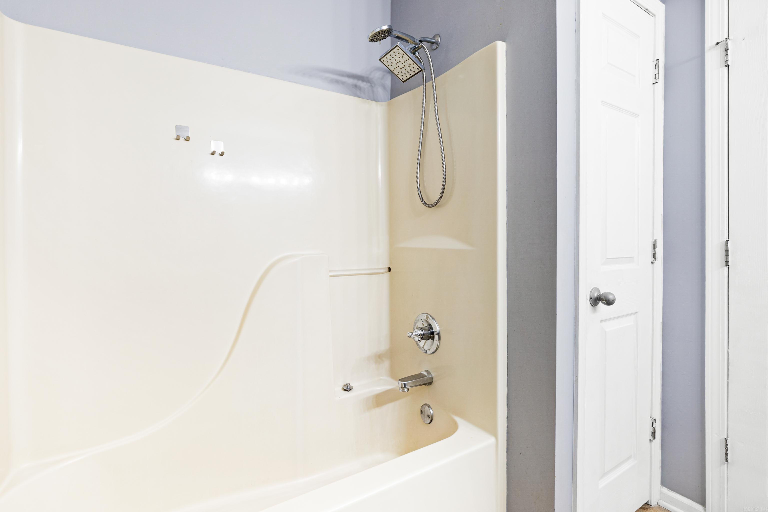 MEADOW CREEK - Residential