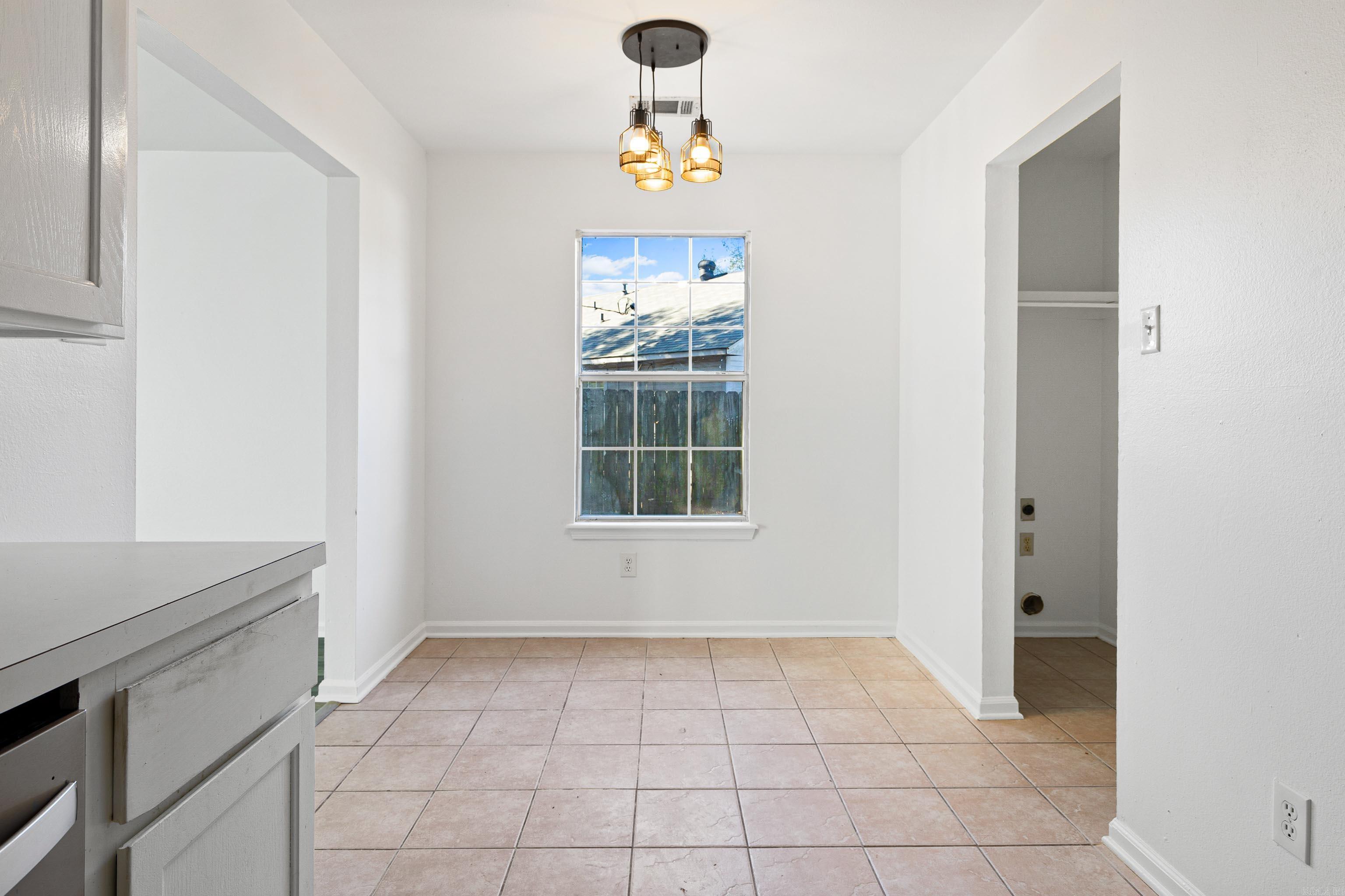 MEADOW CREEK - Residential