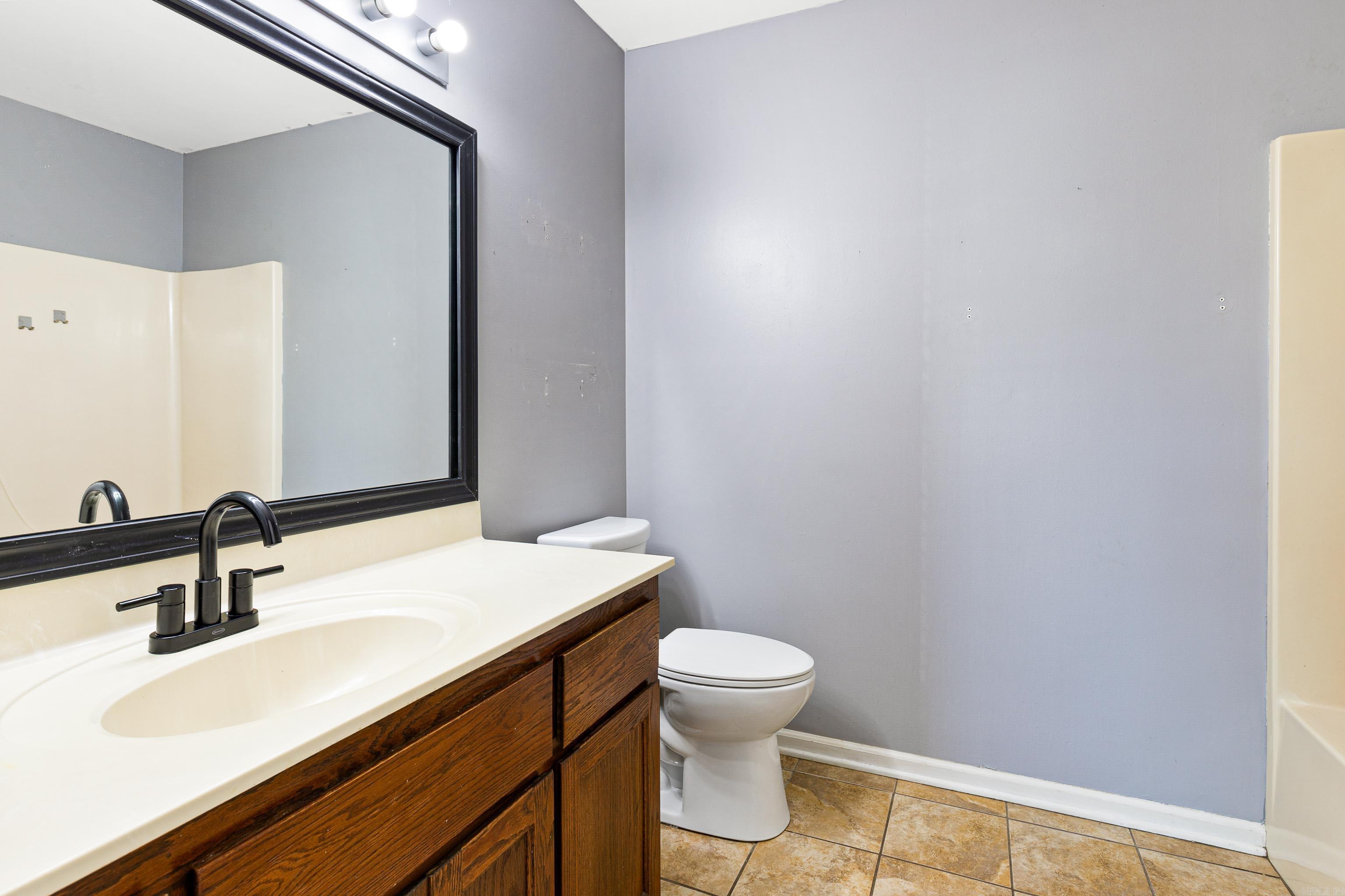 MEADOW CREEK - Residential