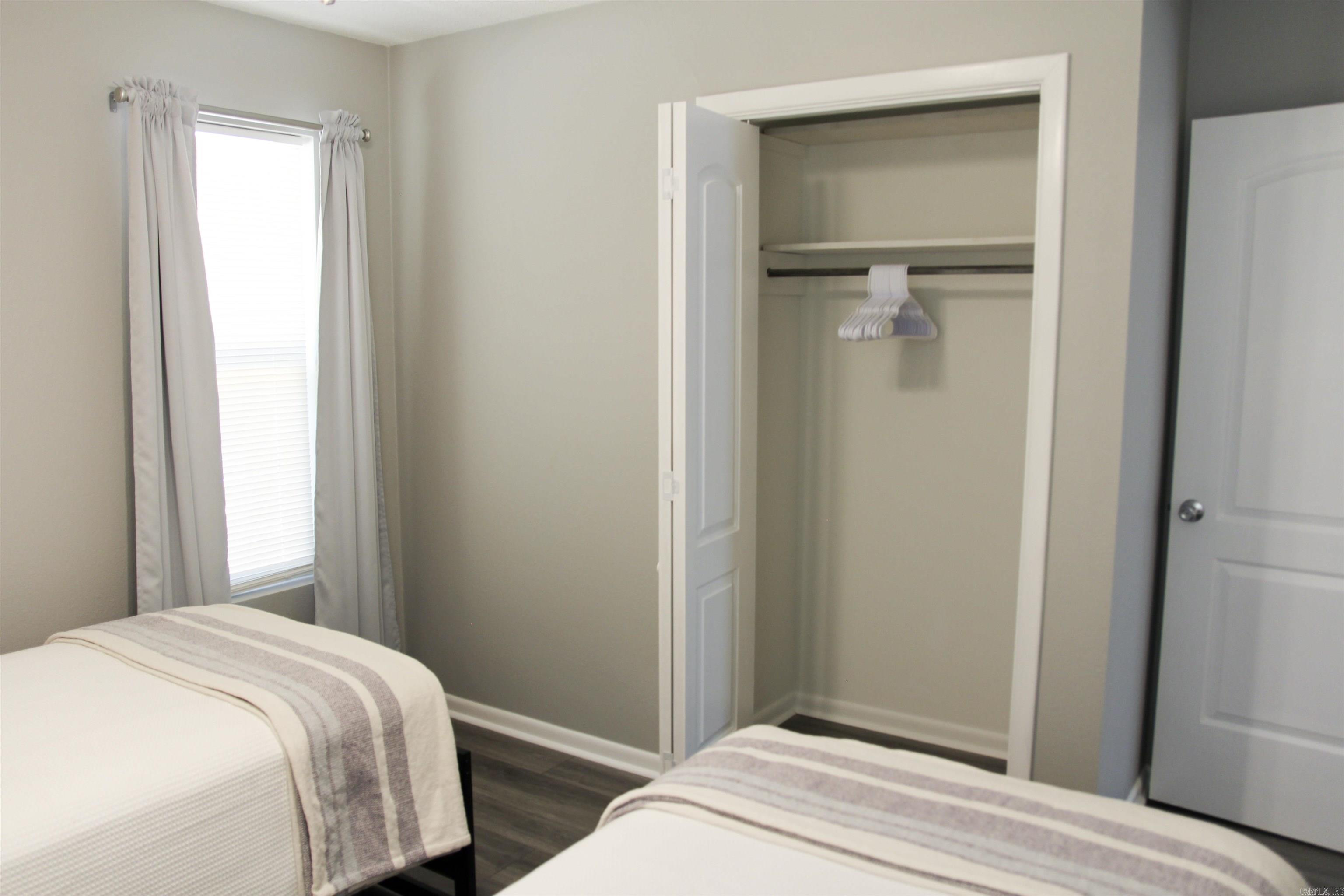 Lessel Estates - Residential Lease