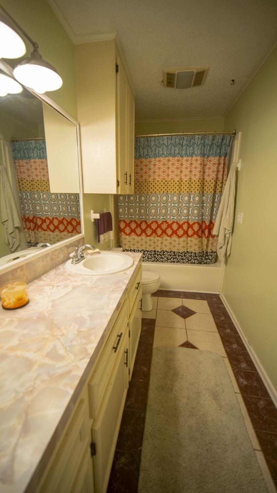 ARKANSAS HGTS - Residential